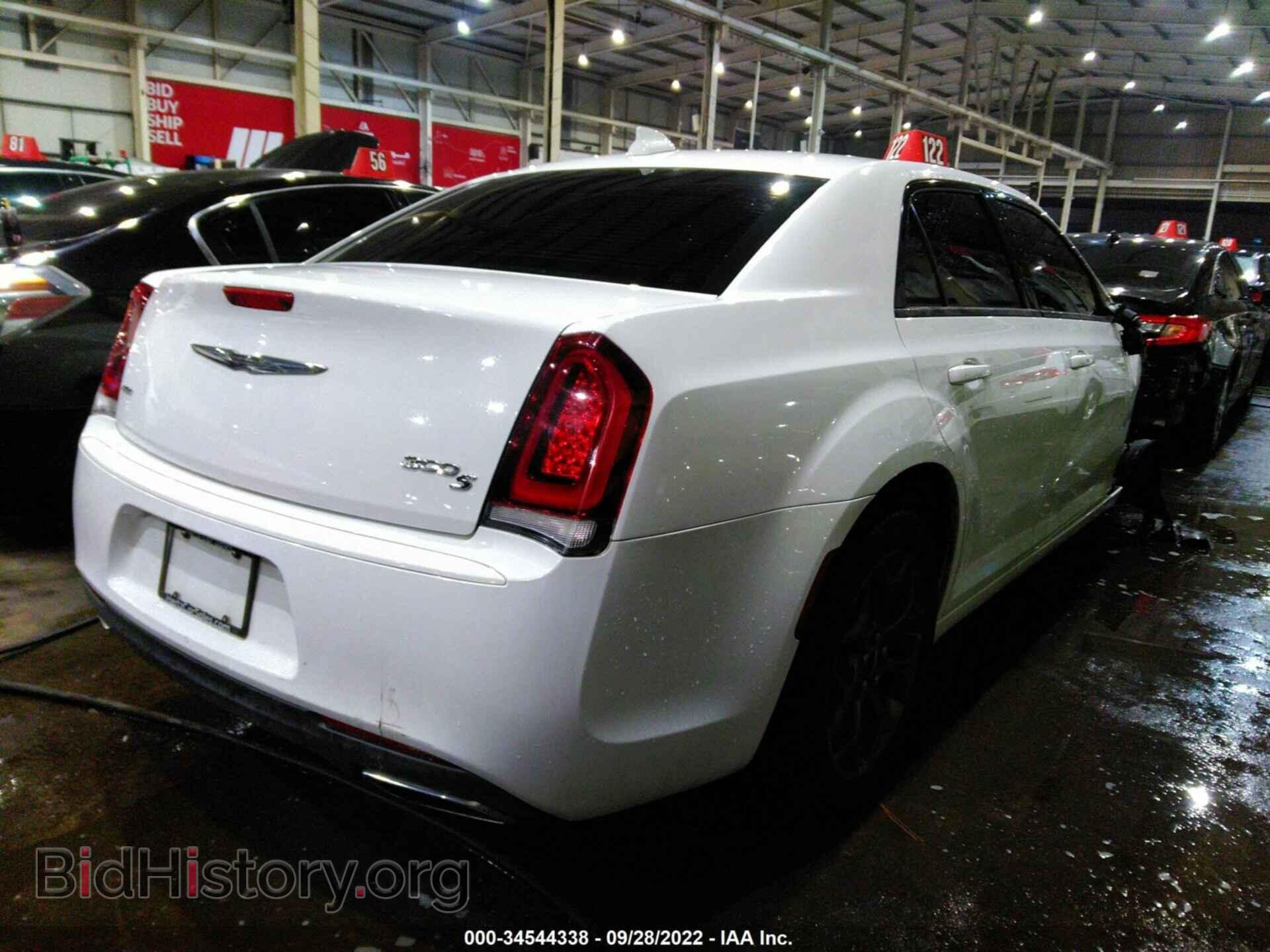 2018 CHRYSLER 300 - VIN: 003CCAGG7JH267599 - Photo 4