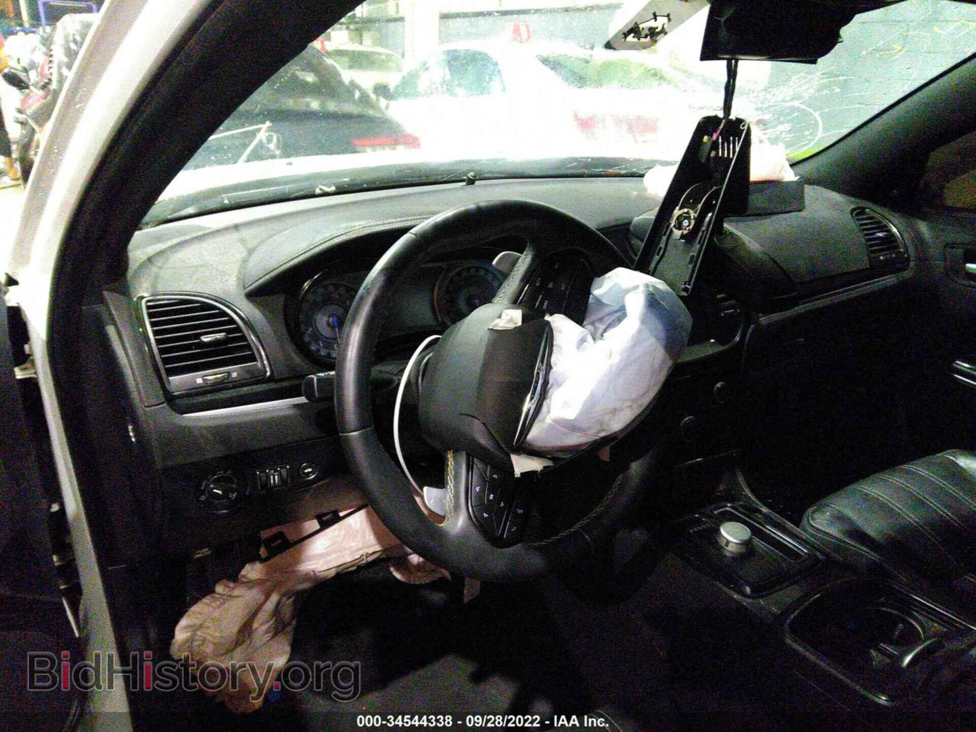 2018 CHRYSLER 300 - VIN: 003CCAGG7JH267599 - Photo 7