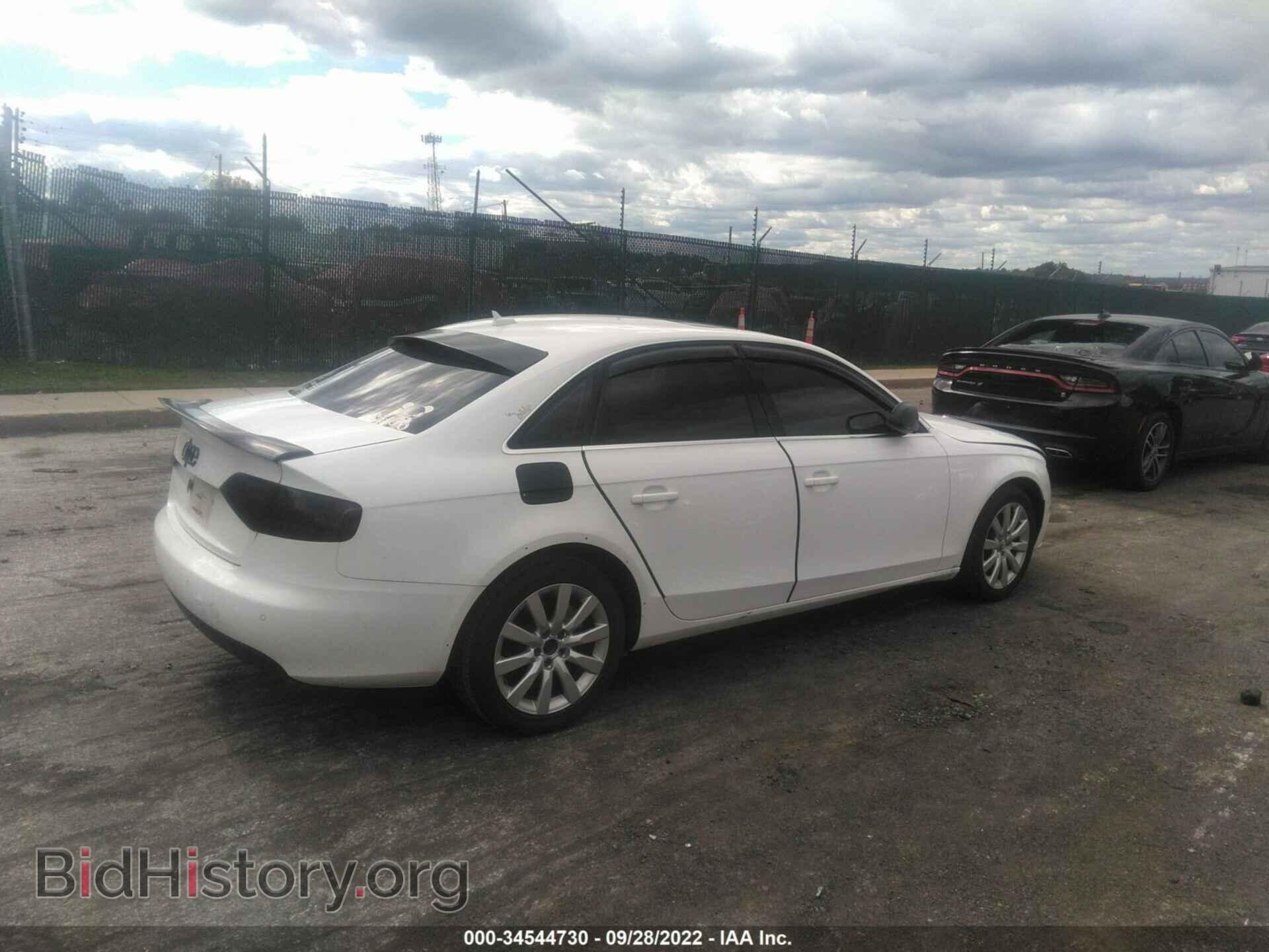 2011 AUDI A4 - VIN: WAUFFAFLXBN032604 - Фото 4