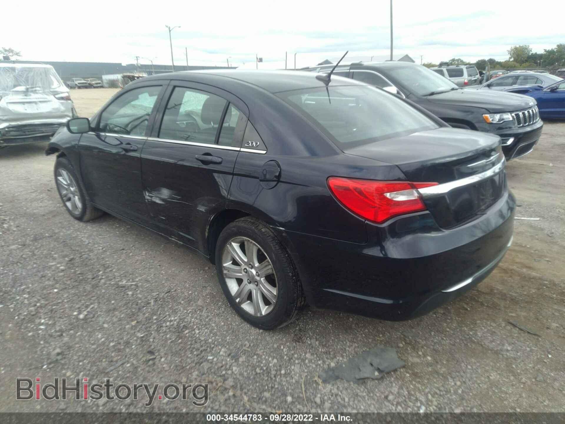 2011 CHRYSLER 200 - VIN: 1C3BC1FB5BN594397 - Фото 3