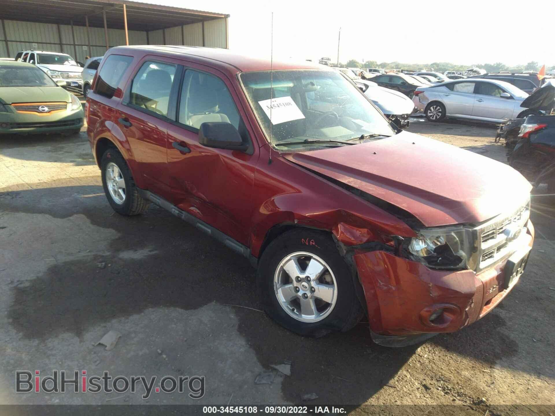 Фотография 1FMCU0C78CKA57786 - FORD ESCAPE 2012