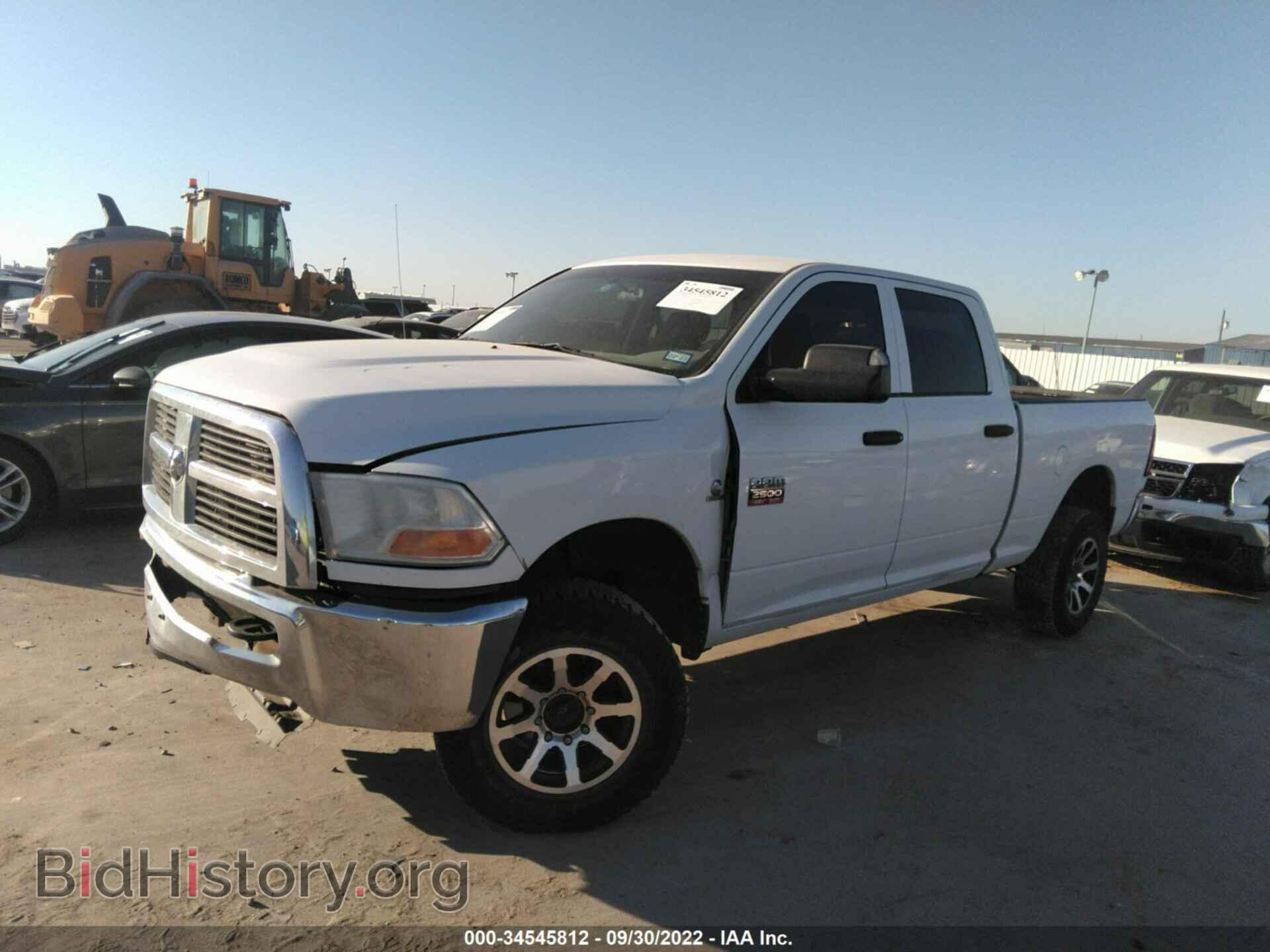 2011 RAM 2500 - VIN: 3D7UT2CL1BG591437 - Photo 2