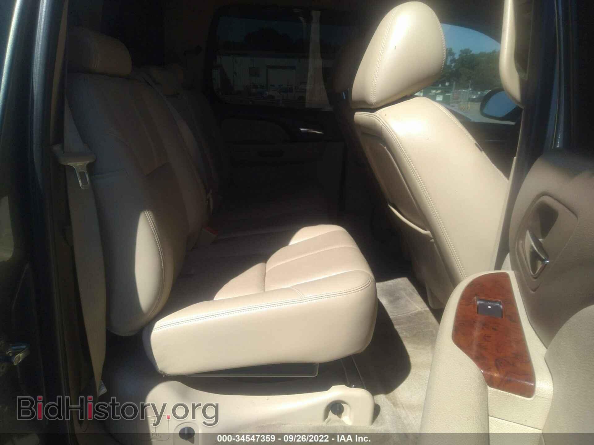 2011 CHEVROLET AVALANCHE - VIN: 3GNMCFE00BG306366 - Фото 8