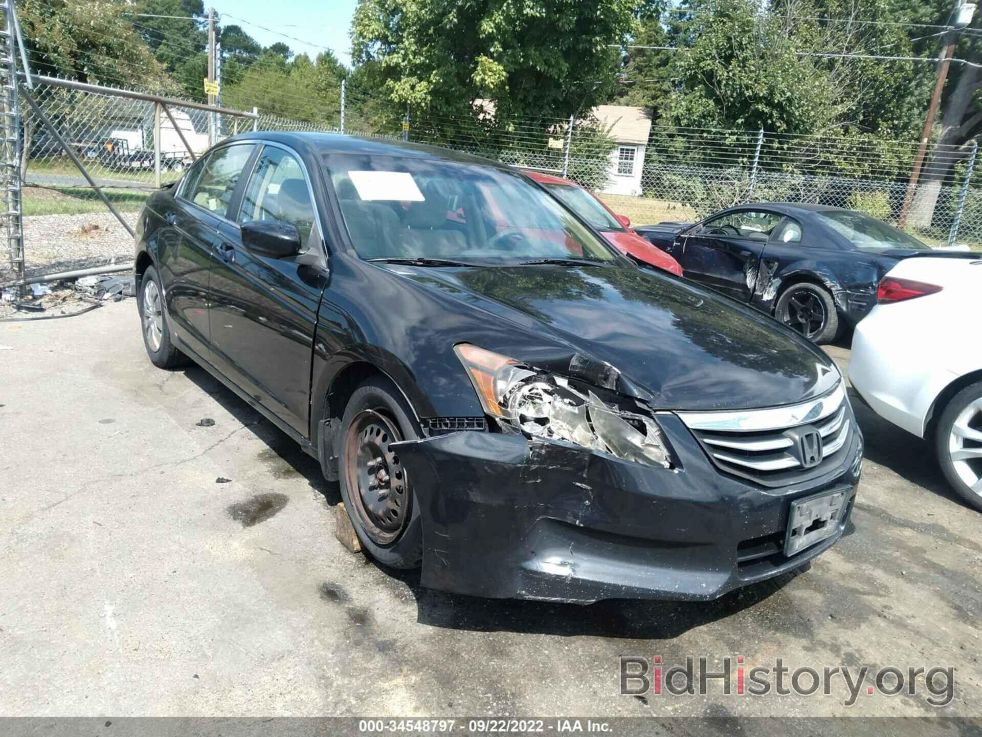 Photo 1HGCP2F37BA056490 - HONDA ACCORD SDN 2011