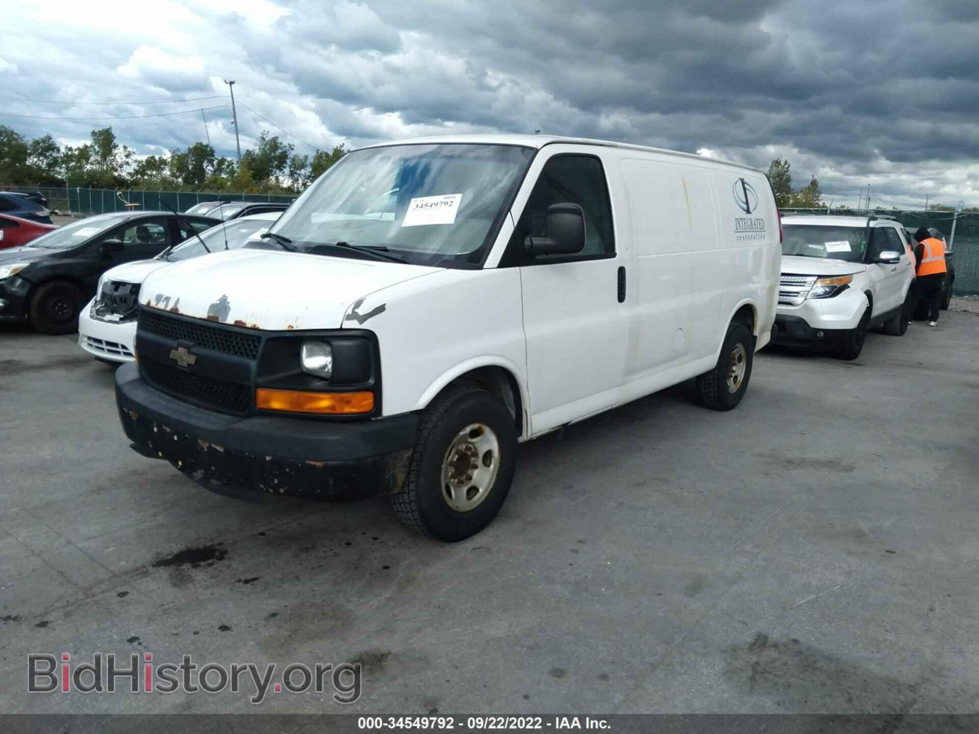 2010 CHEVROLET EXPRESS CARGO VAN - VIN: 1GCZGFBA7A1177541 - Фото 2