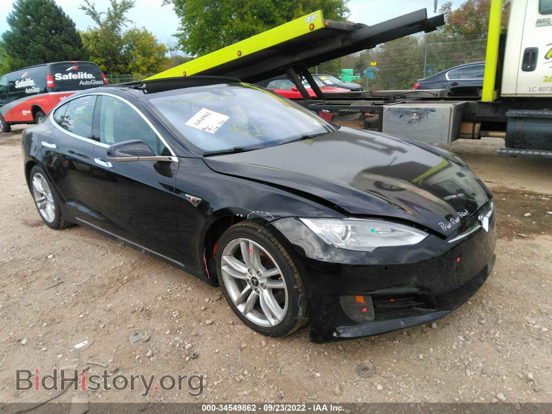 Фотография 5YJSA1E28FF111721 - TESLA MODEL S 2015