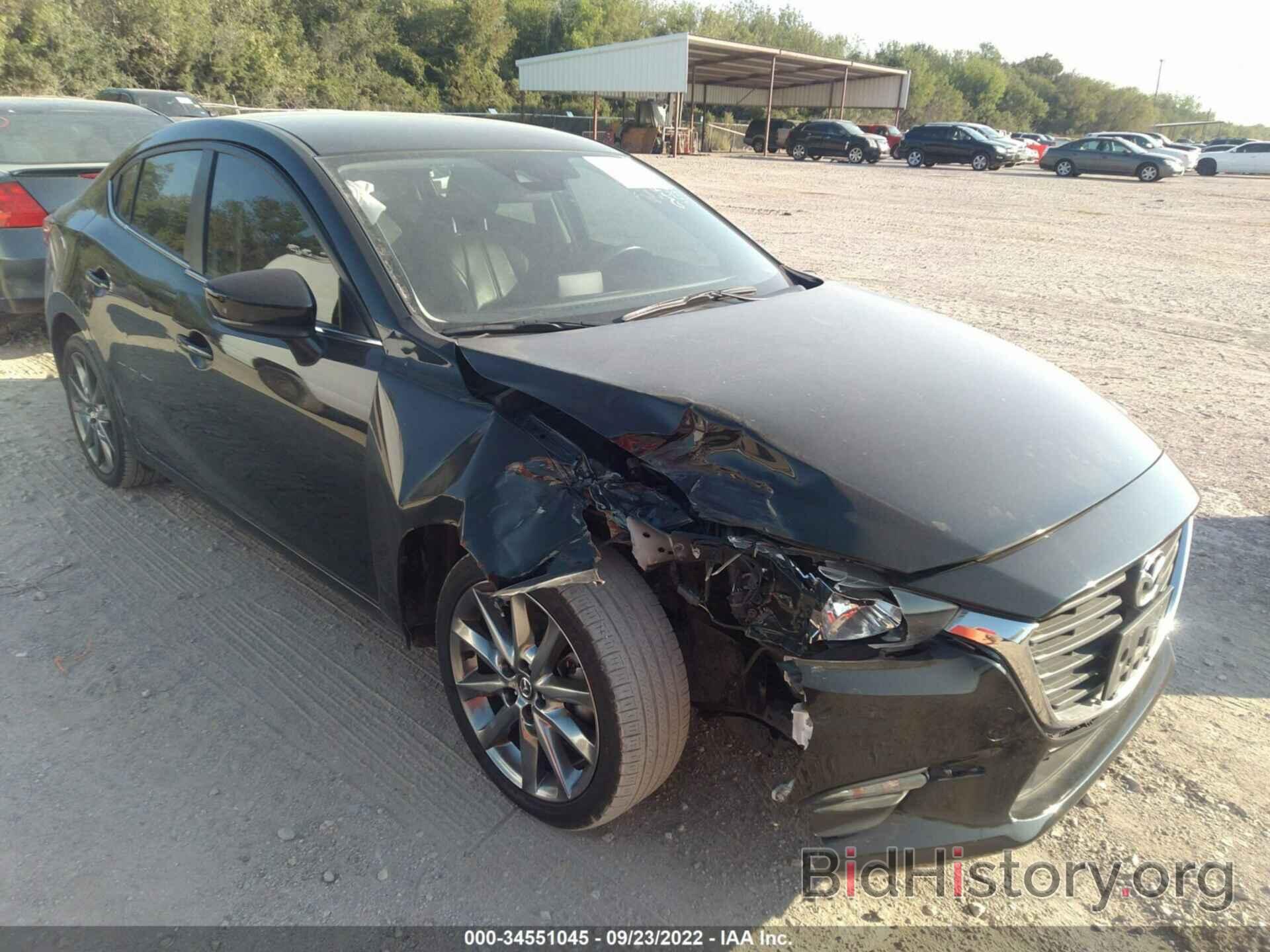 Photo 3MZBN1V30JM215098 - MAZDA MAZDA3 4-DOOR 2018