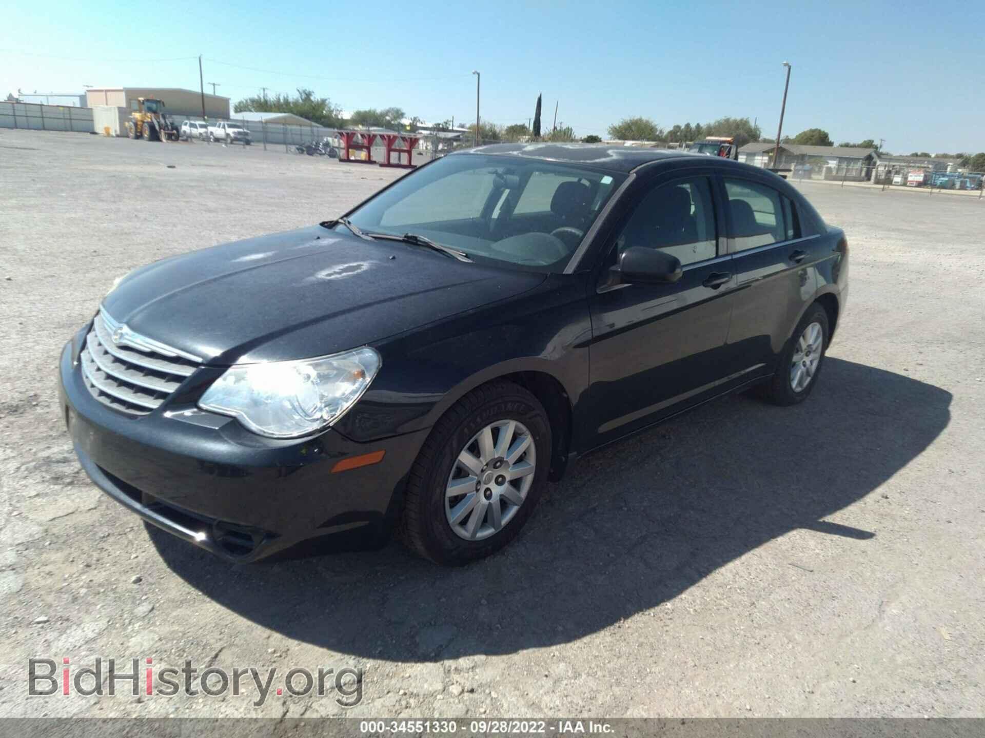 2010 CHRYSLER SEBRING - VIN: 1C3CC4FB6AN135075 - Фото 2