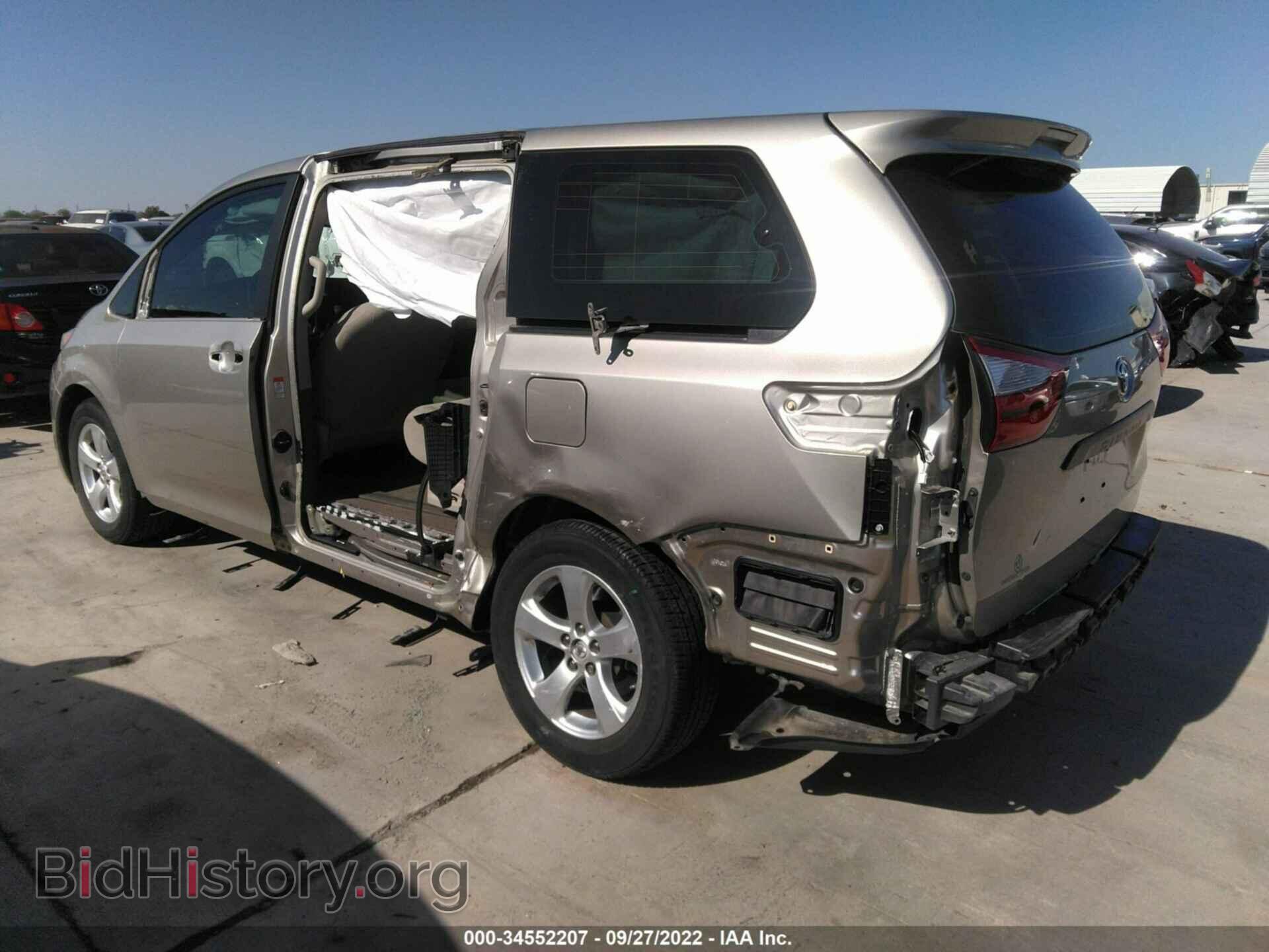 2017 TOYOTA SIENNA - VIN: 5TDZZ3DC2HS891355 - Фото 3
