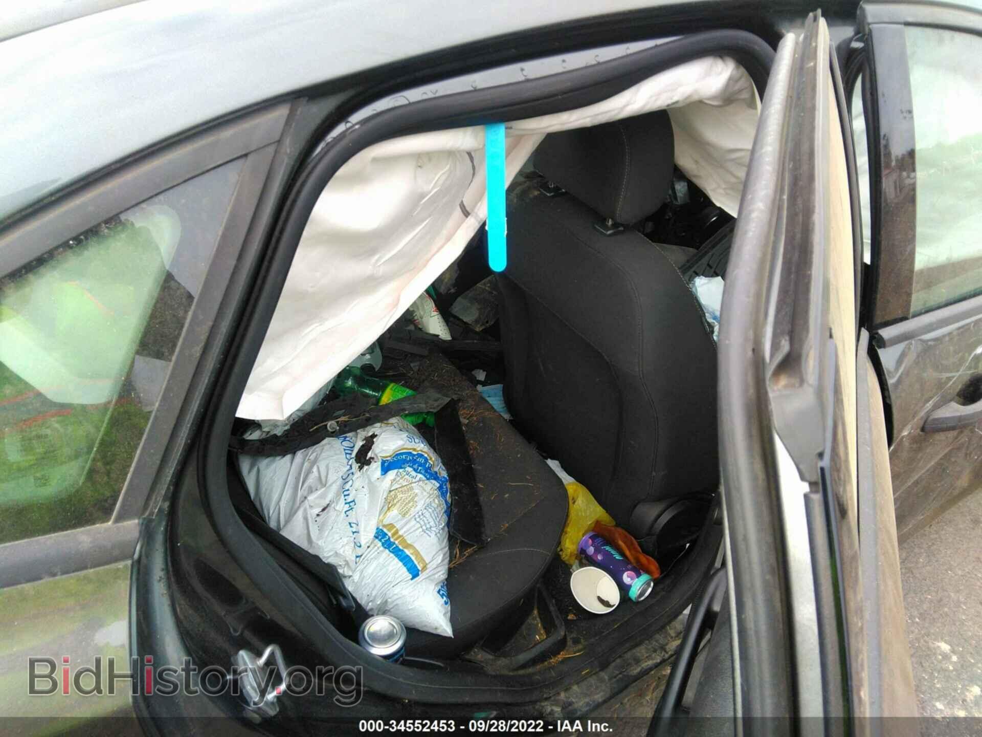 2016 FORD FOCUS - VIN: 1FADP3E27GL396483 - Photo 8