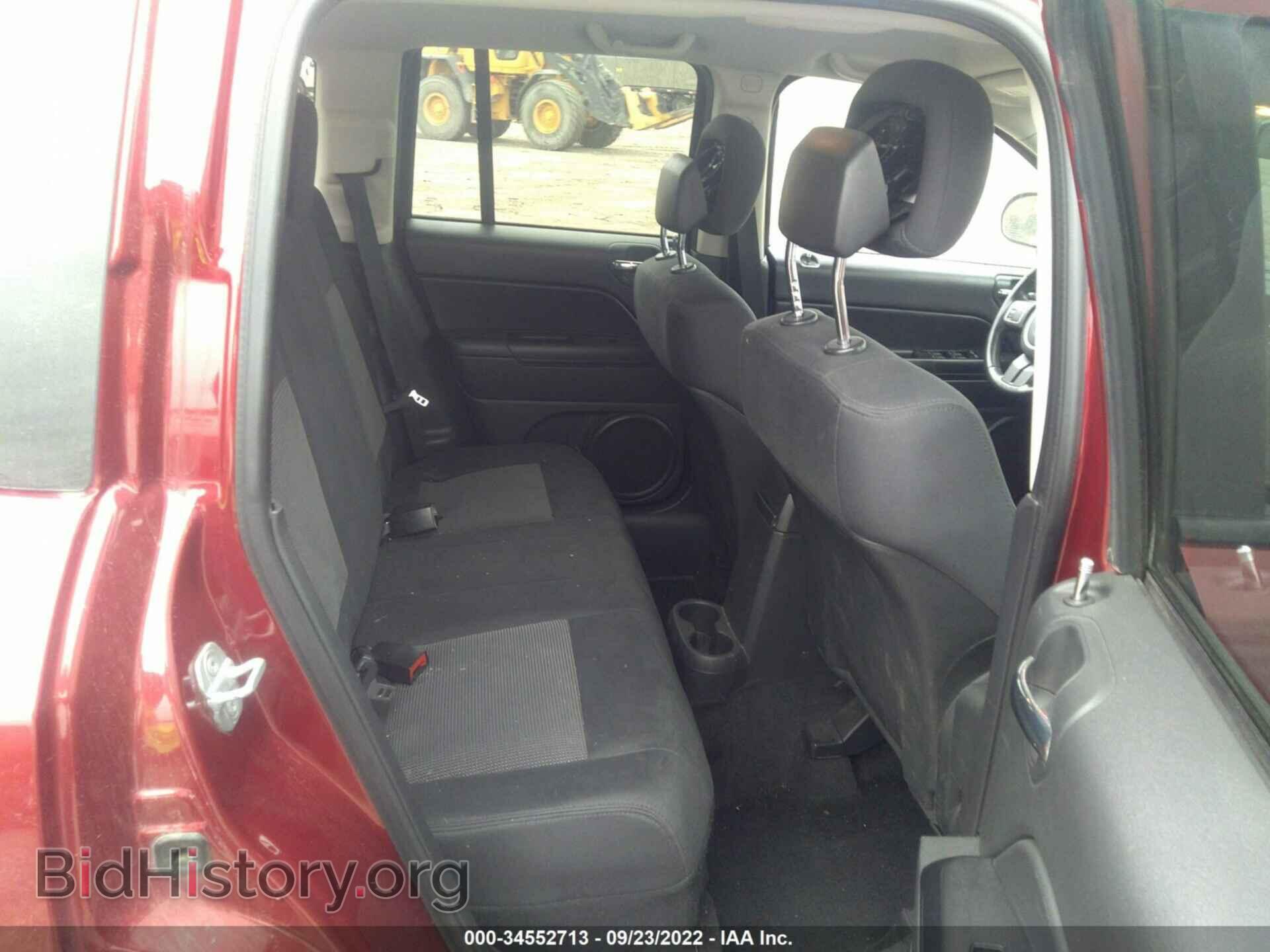 2012 JEEP COMPASS - VIN: 1C4NJDEB2CD650871 - Photo 8