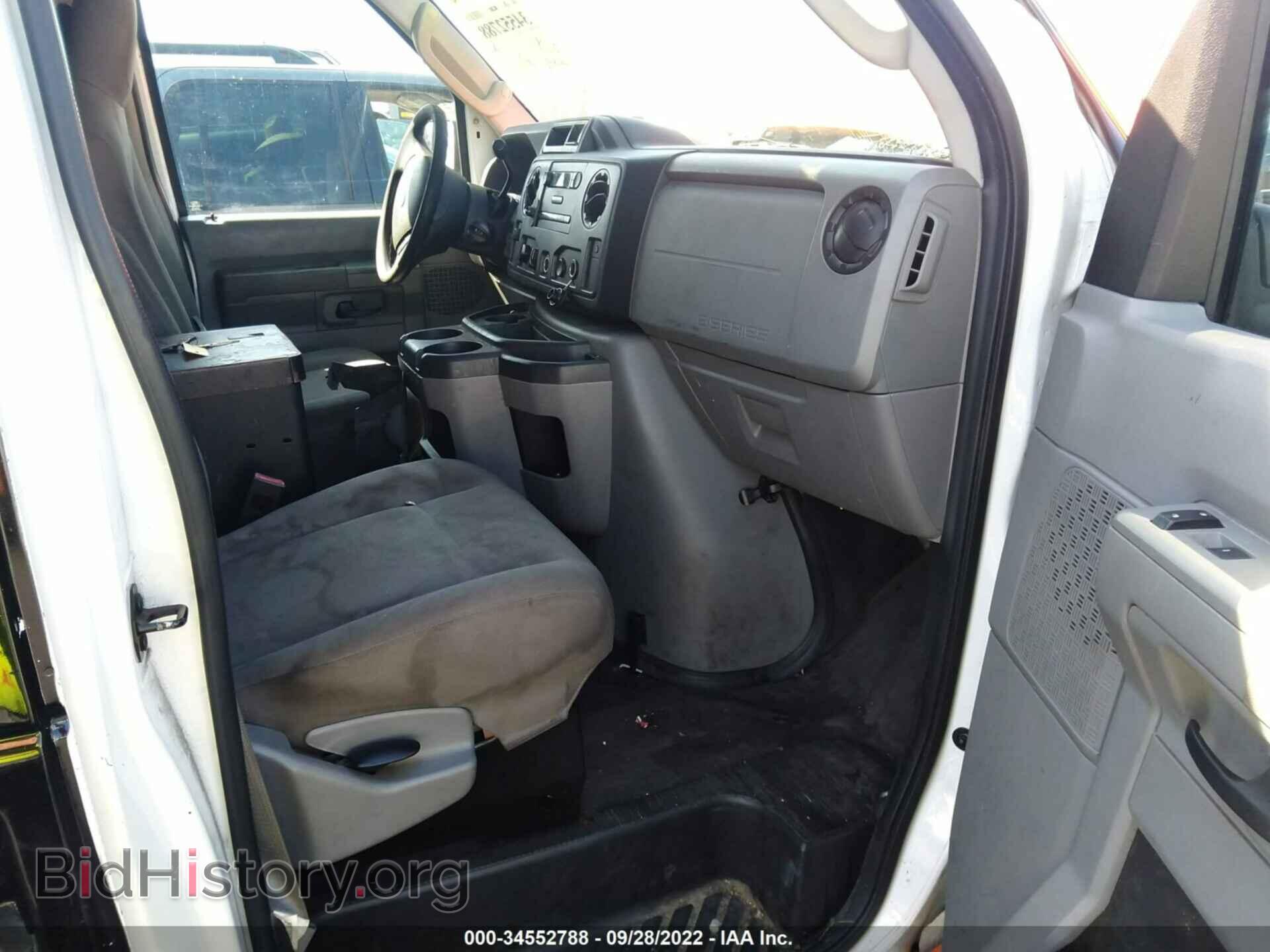 2011 FORD ECONOLINE CARGO VAN - VIN: 1FTNE1EW2BDB35731 - Фото 5