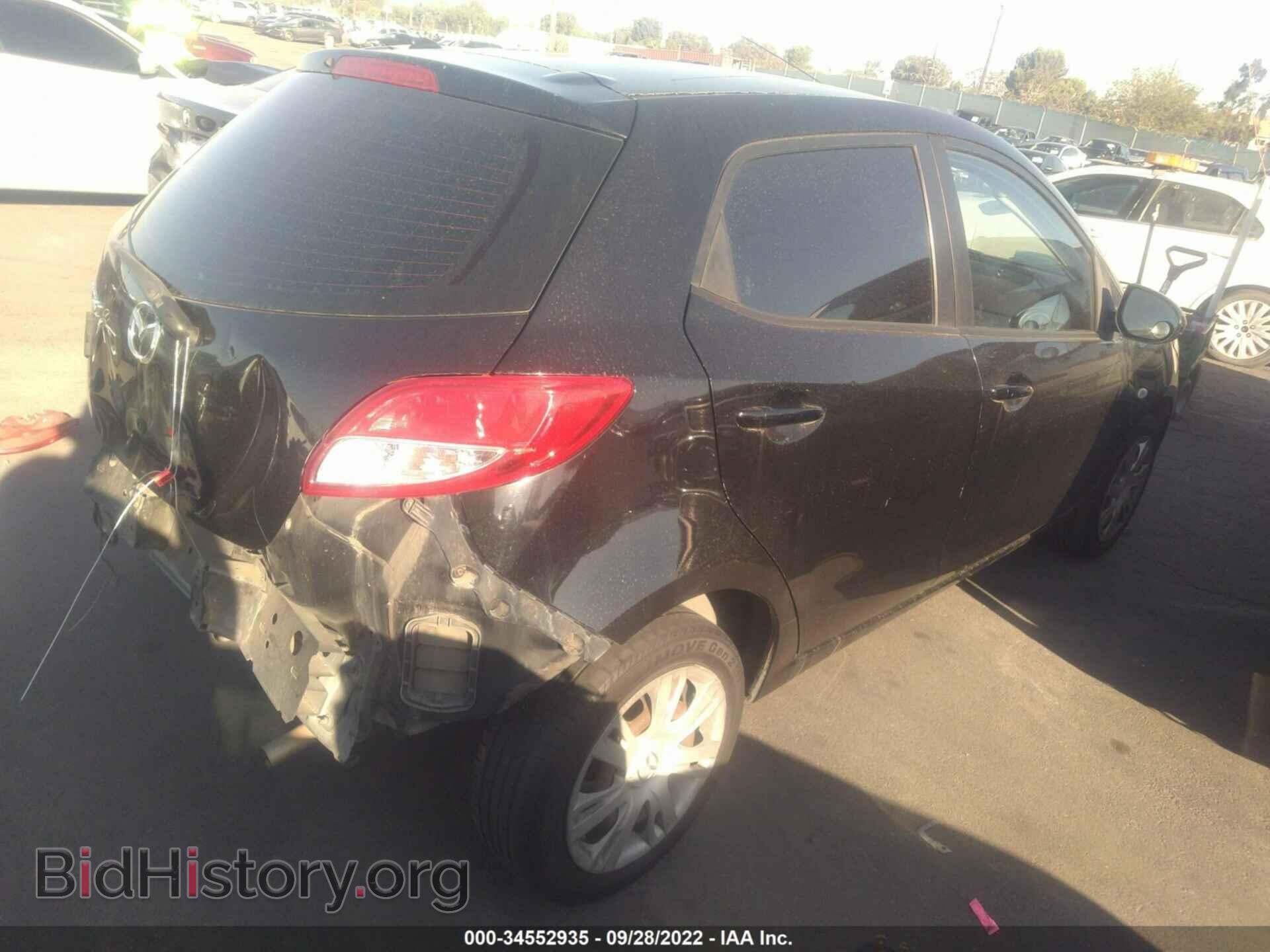 2011 MAZDA MAZDA2 - VIN: JM1DE1HZ4B0123427 - Фото 4