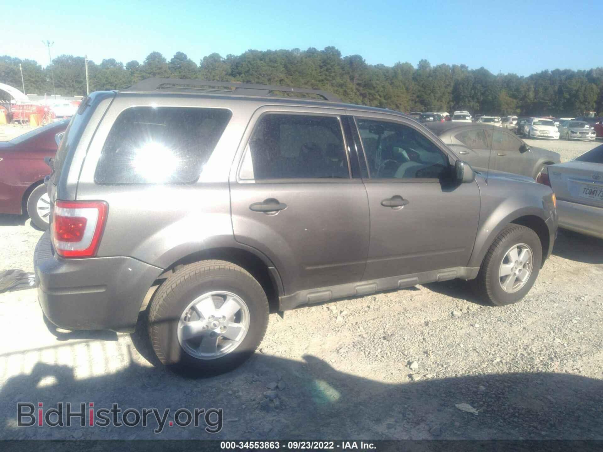 2011 FORD ESCAPE - VIN: 1FMCU0D79BKC59601 - Photo 4