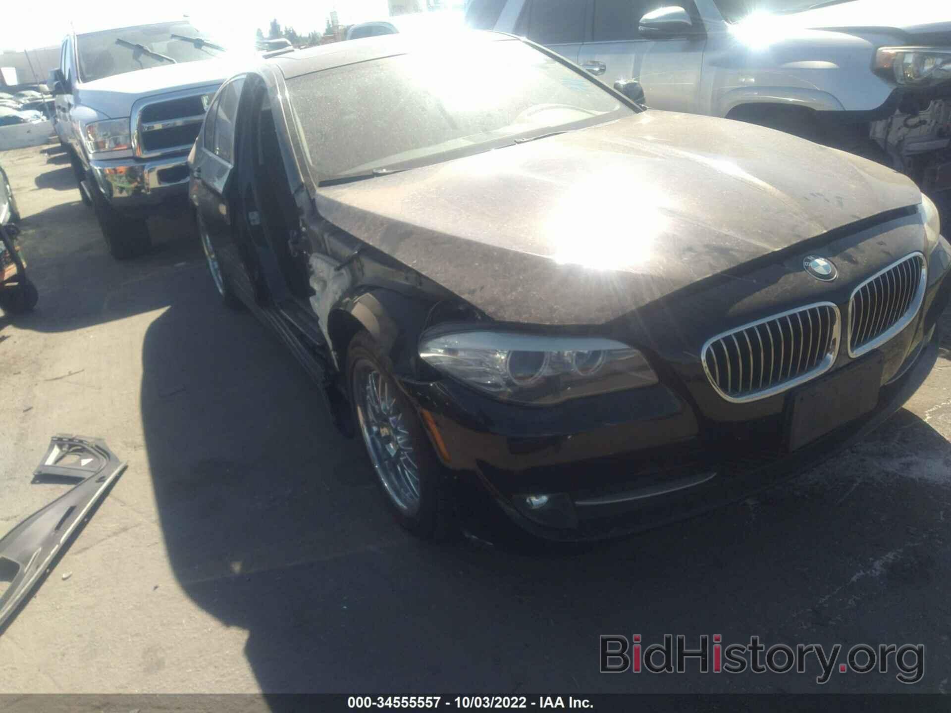 Photo WBAFR1C58BC746790 - BMW 5 SERIES 2011