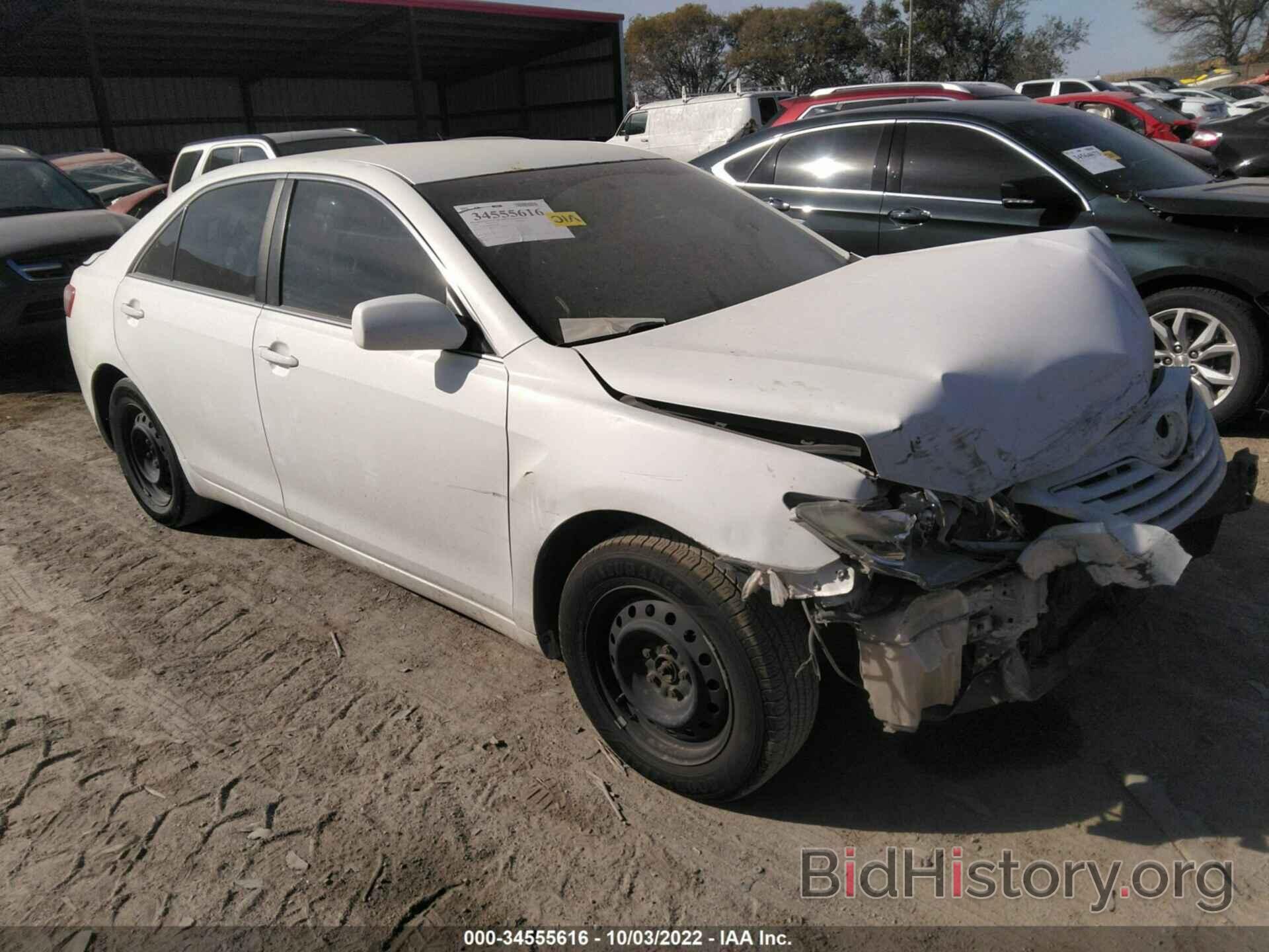 Photo 4T4BE46K98R041758 - TOYOTA CAMRY 2008