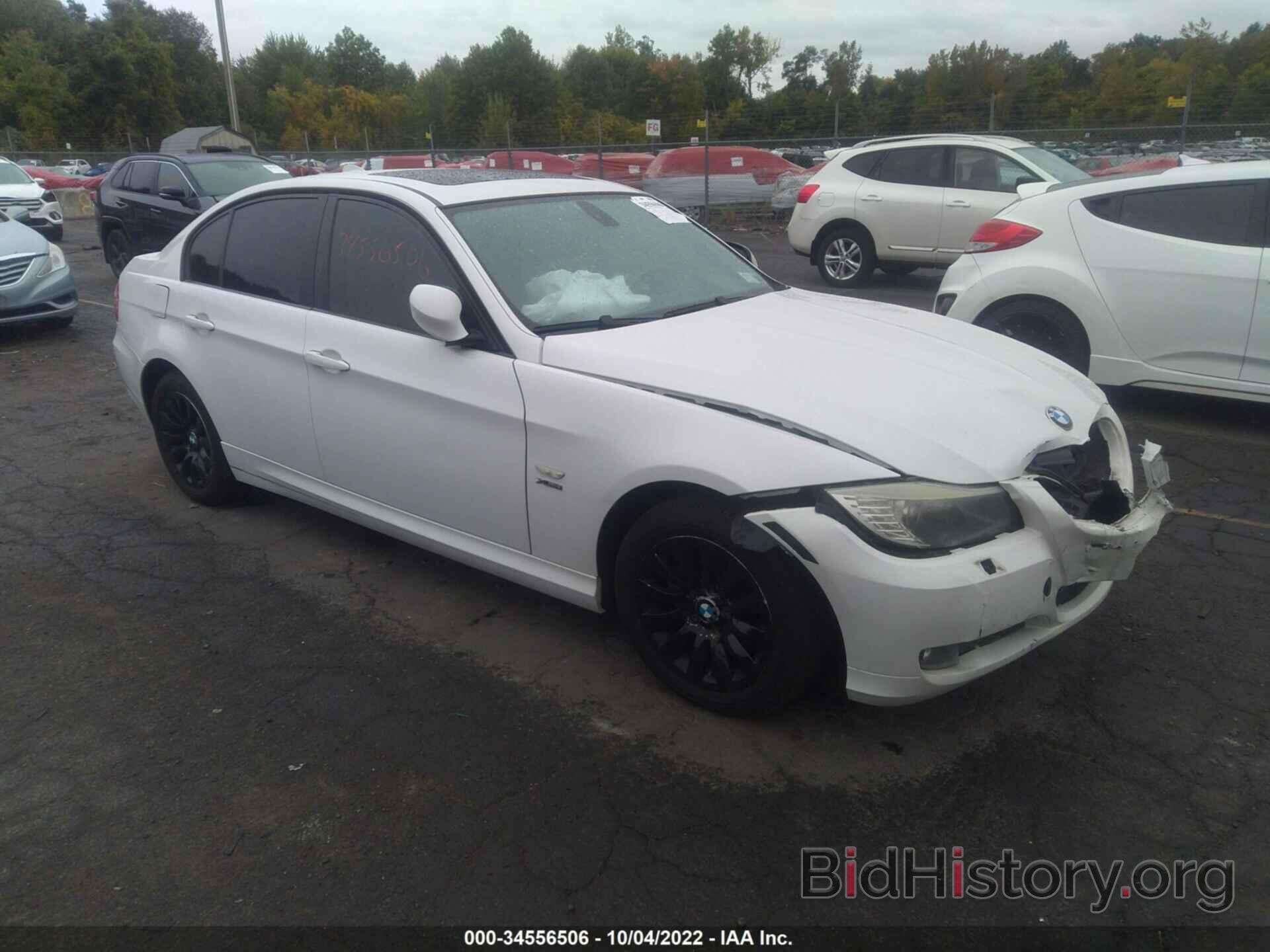 Photo WBAPK53599A644288 - BMW 3 SERIES 2009