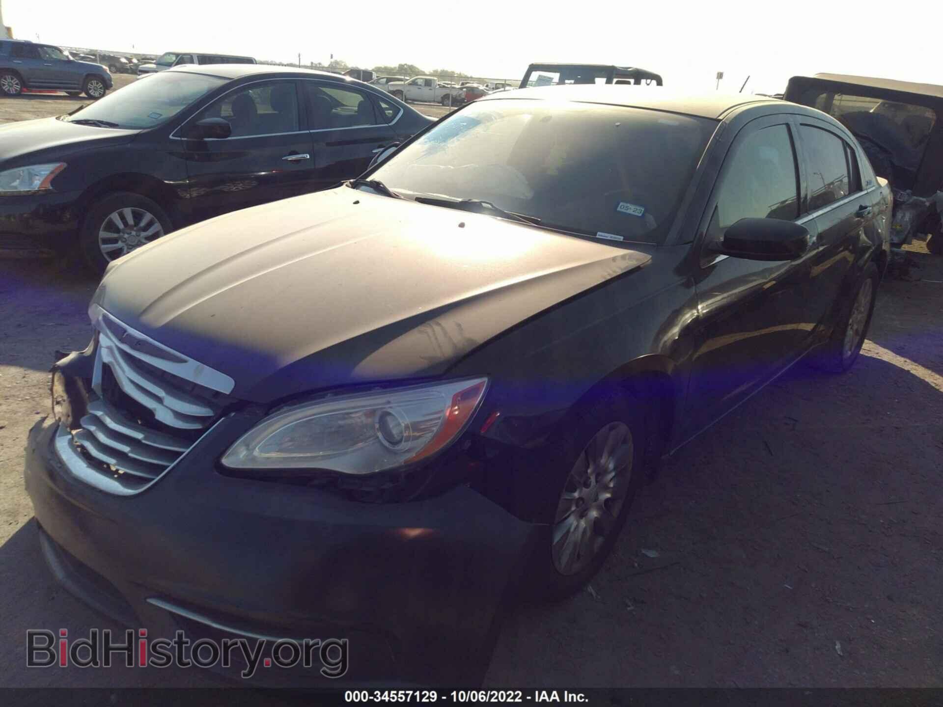 2012 CHRYSLER 200 - VIN: 1C3CCBAB2CN218274 - Photo 2