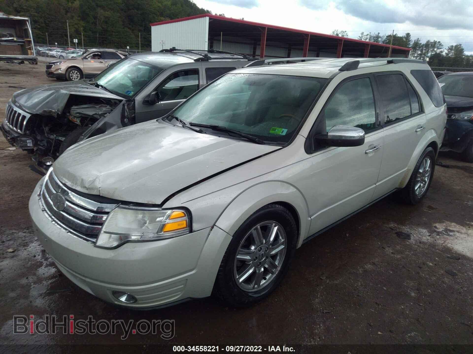 2008 FORD TAURUS X - VIN: 1FMDK06W58GA02252 - Фото 2