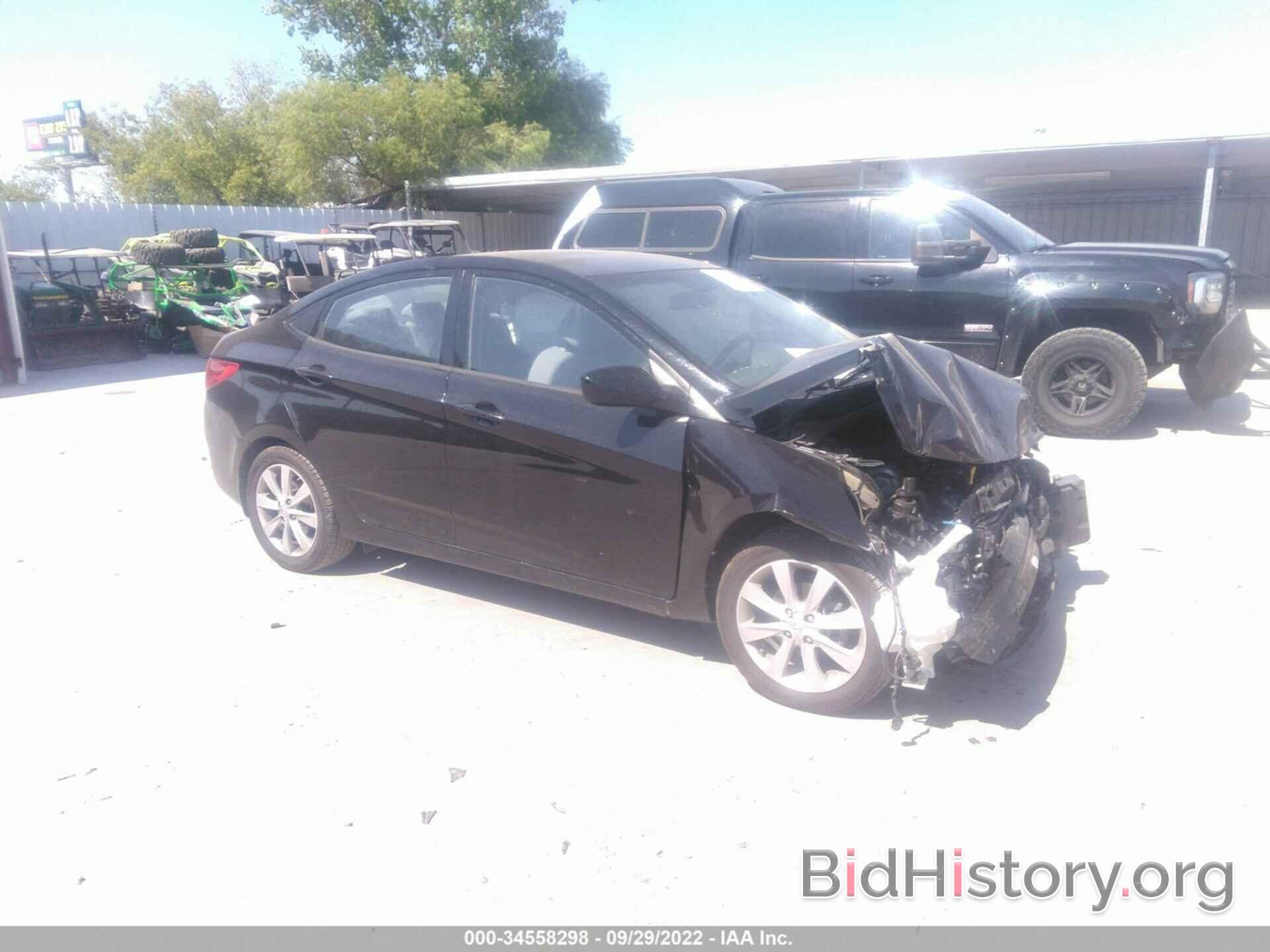 Photo KMHCU4AE0EU728545 - HYUNDAI ACCENT 2014