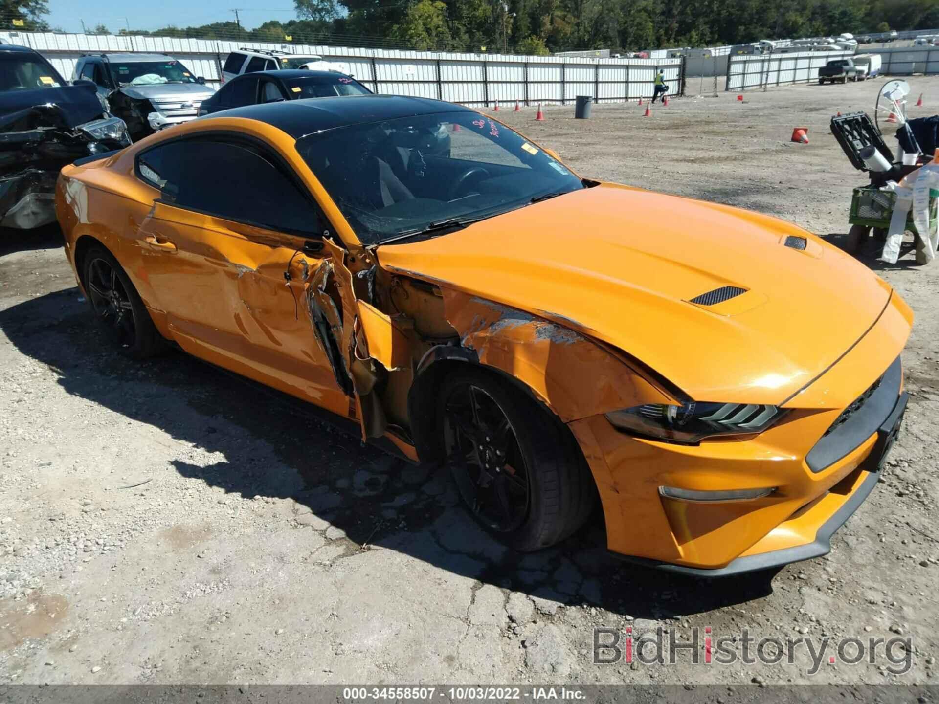 Photo 1FA6P8TH5J5108520 - FORD MUSTANG 2018