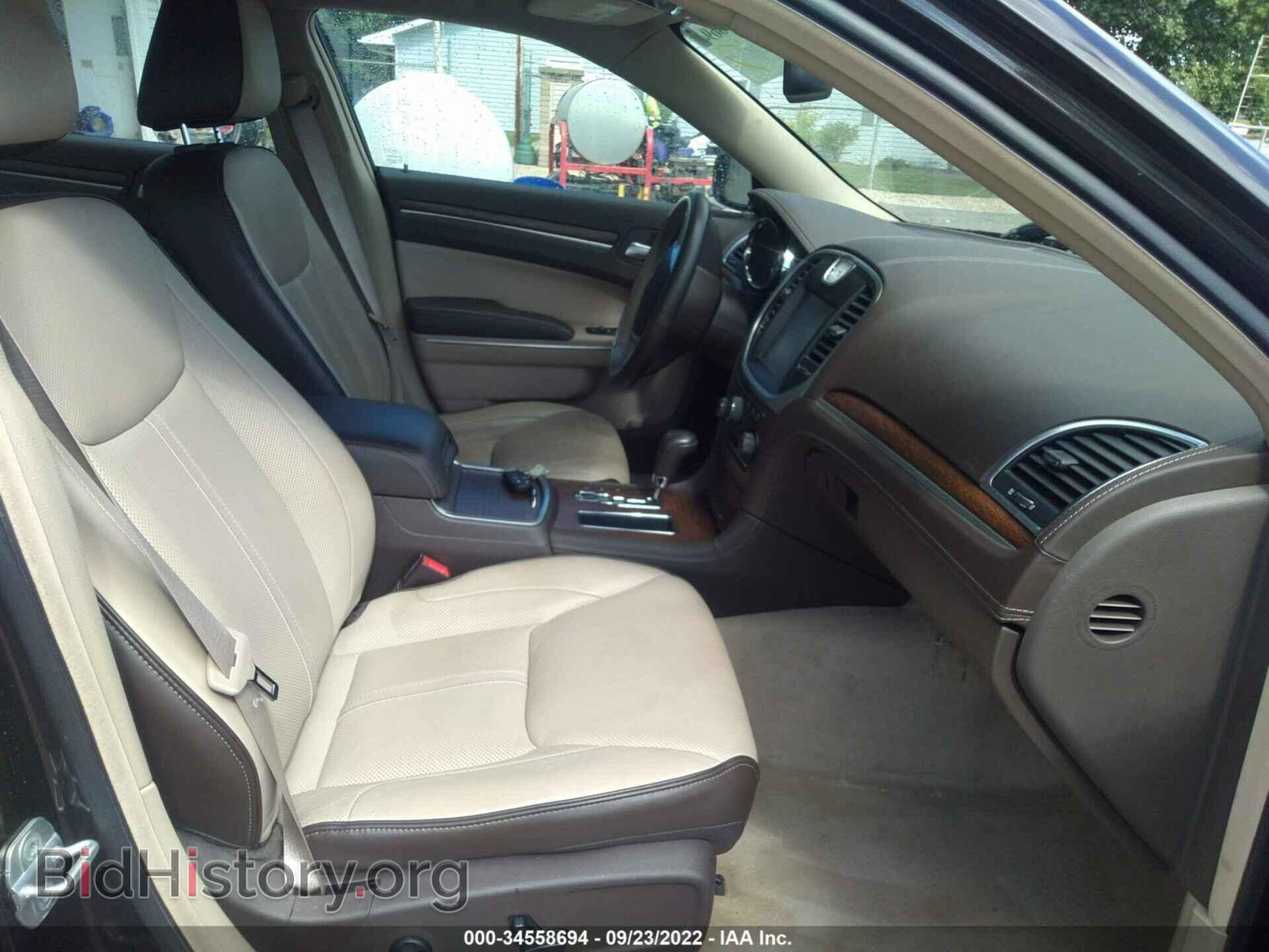2012 CHRYSLER 300 - VIN: 2C3CCAPT2CH277828 - Photo 5