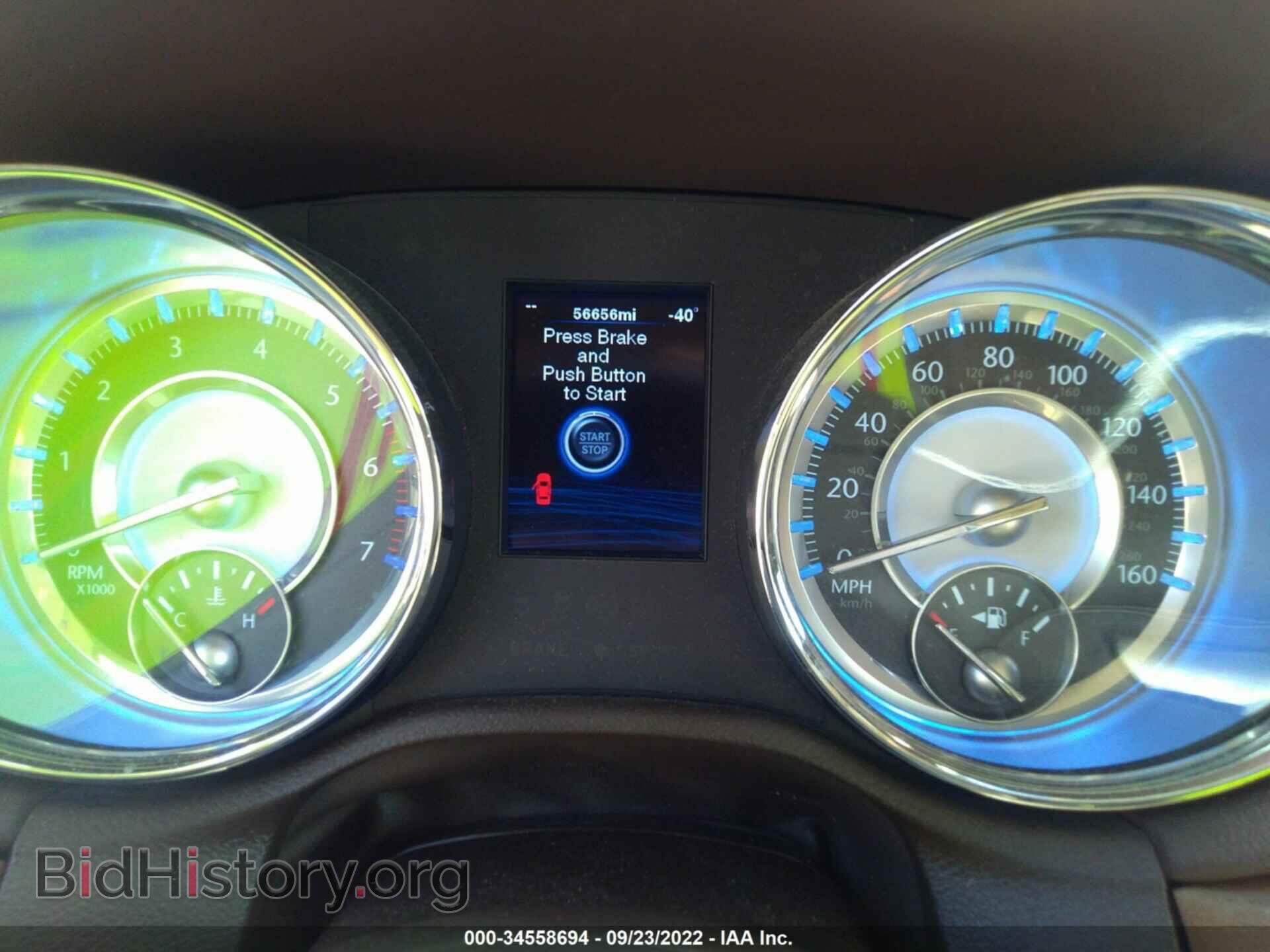 2012 CHRYSLER 300 - VIN: 2C3CCAPT2CH277828 - Photo 7