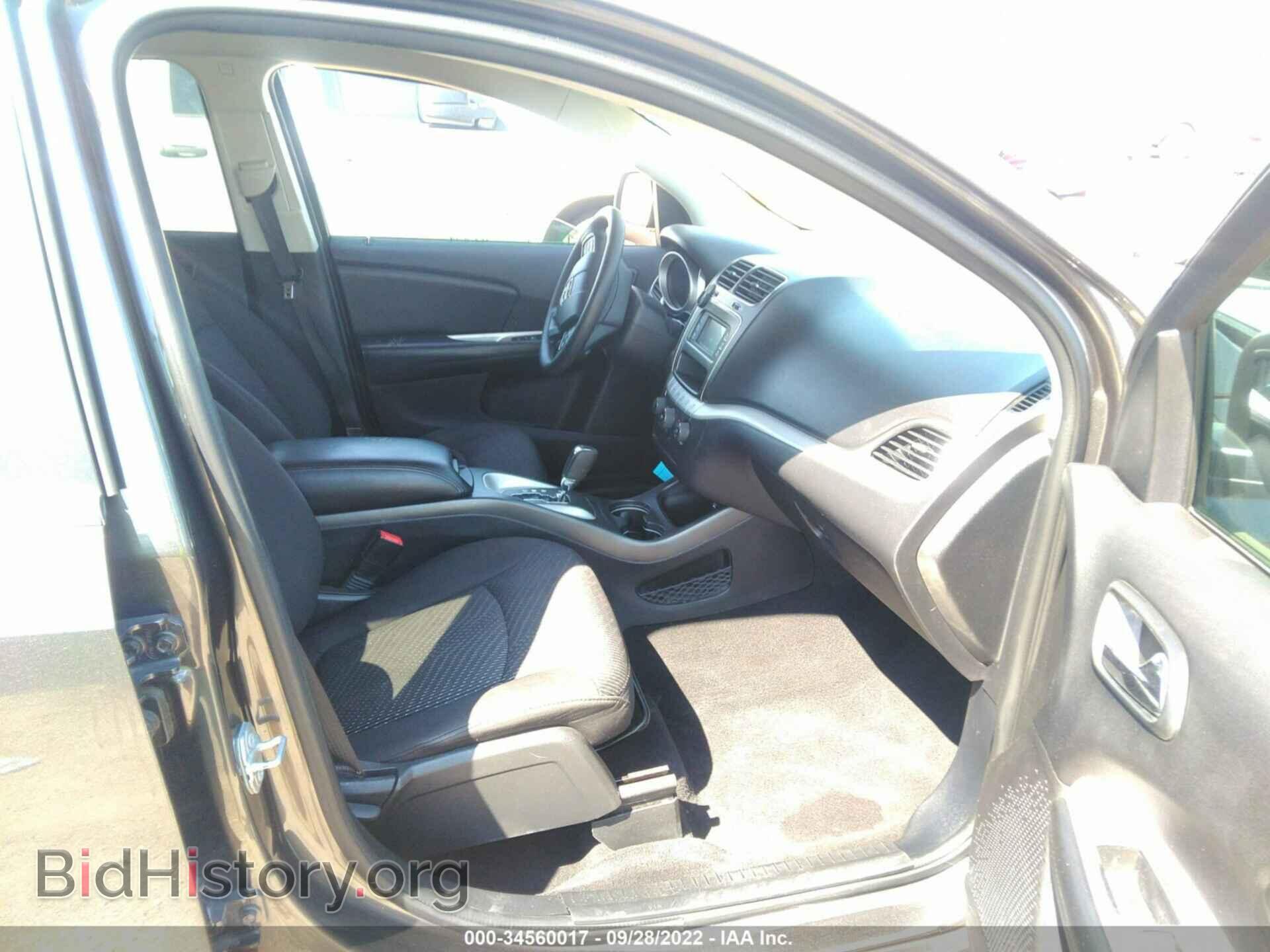2017 DODGE JOURNEY - VIN: 3C4PDCABXHT570896 - Фото 5