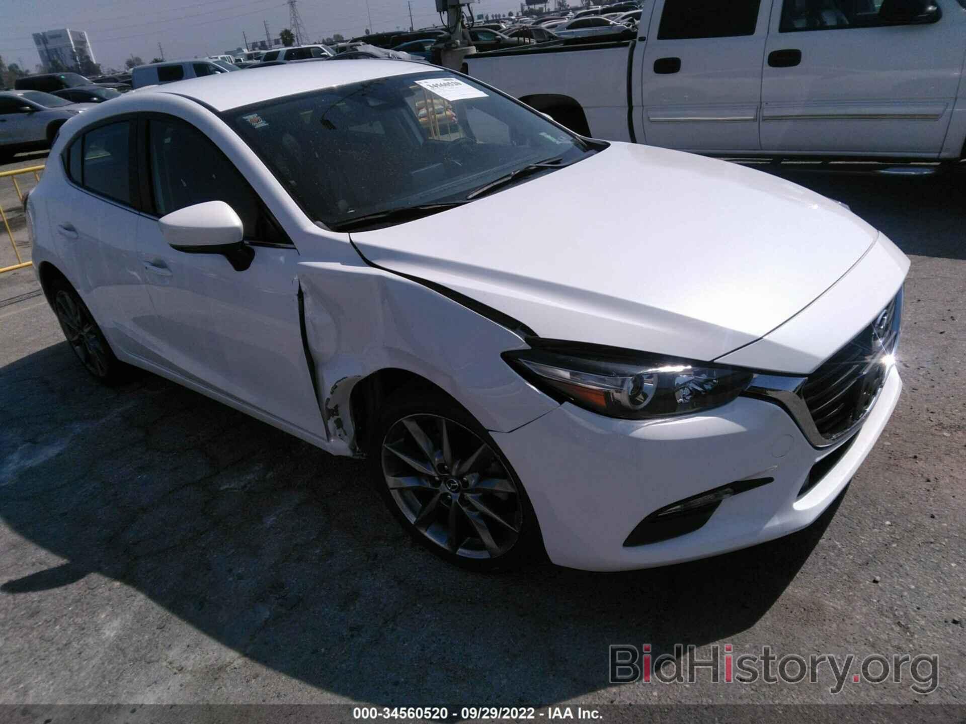 Фотография 3MZBN1L31JM165556 - MAZDA MAZDA3 5-DOOR 2018