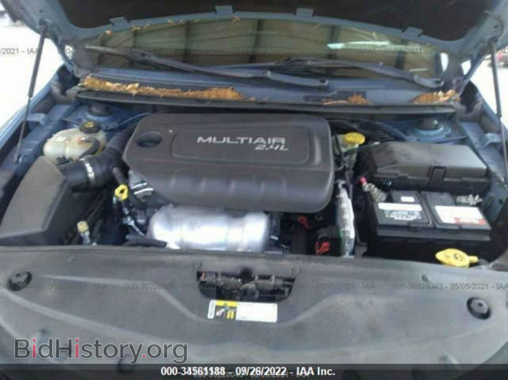 2015 CHRYSLER 200 - VIN: 1C3CCCBB1FN561795 - Фото 10