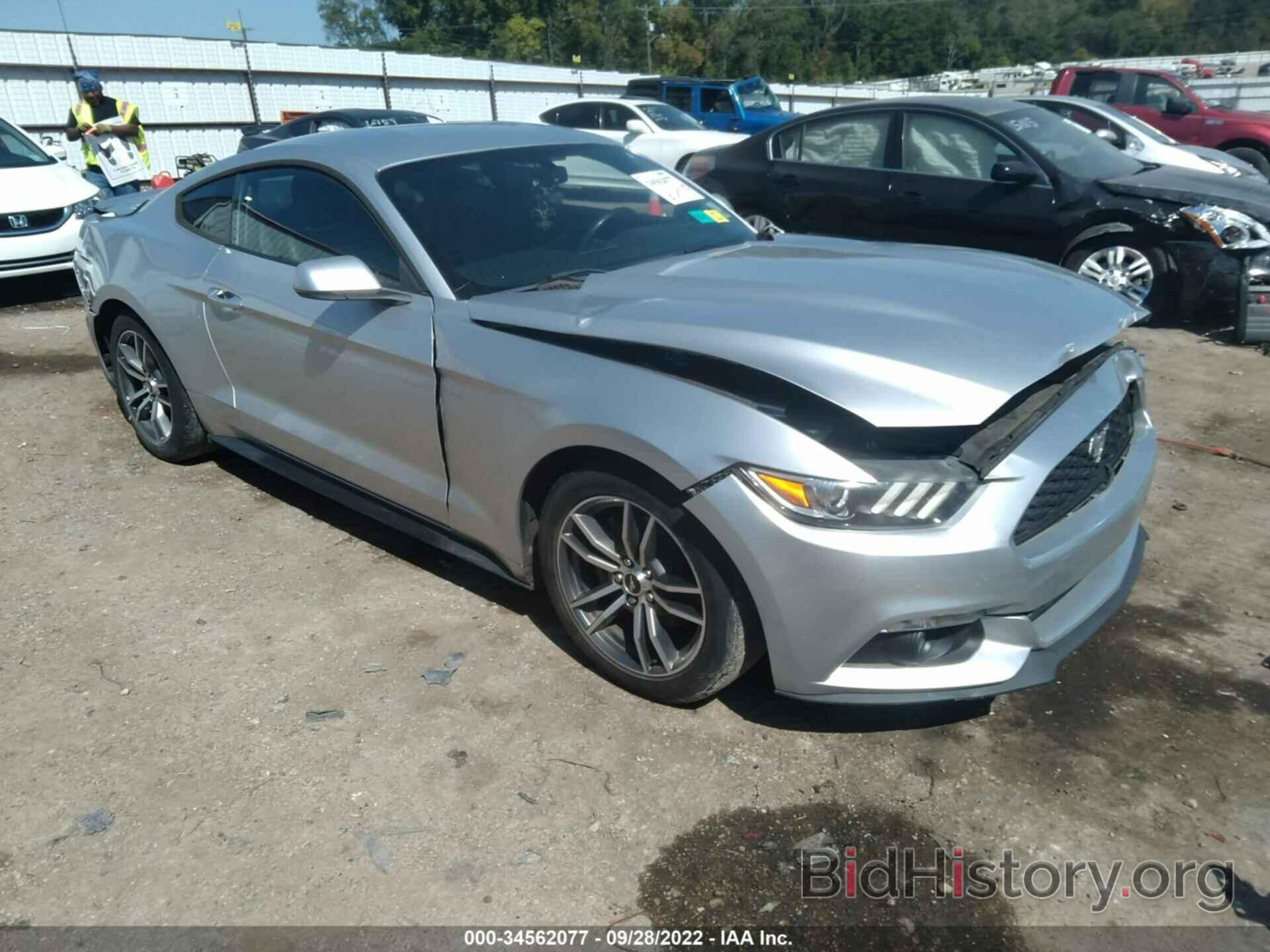 Photo 1FA6P8TH9G5281434 - FORD MUSTANG 2016
