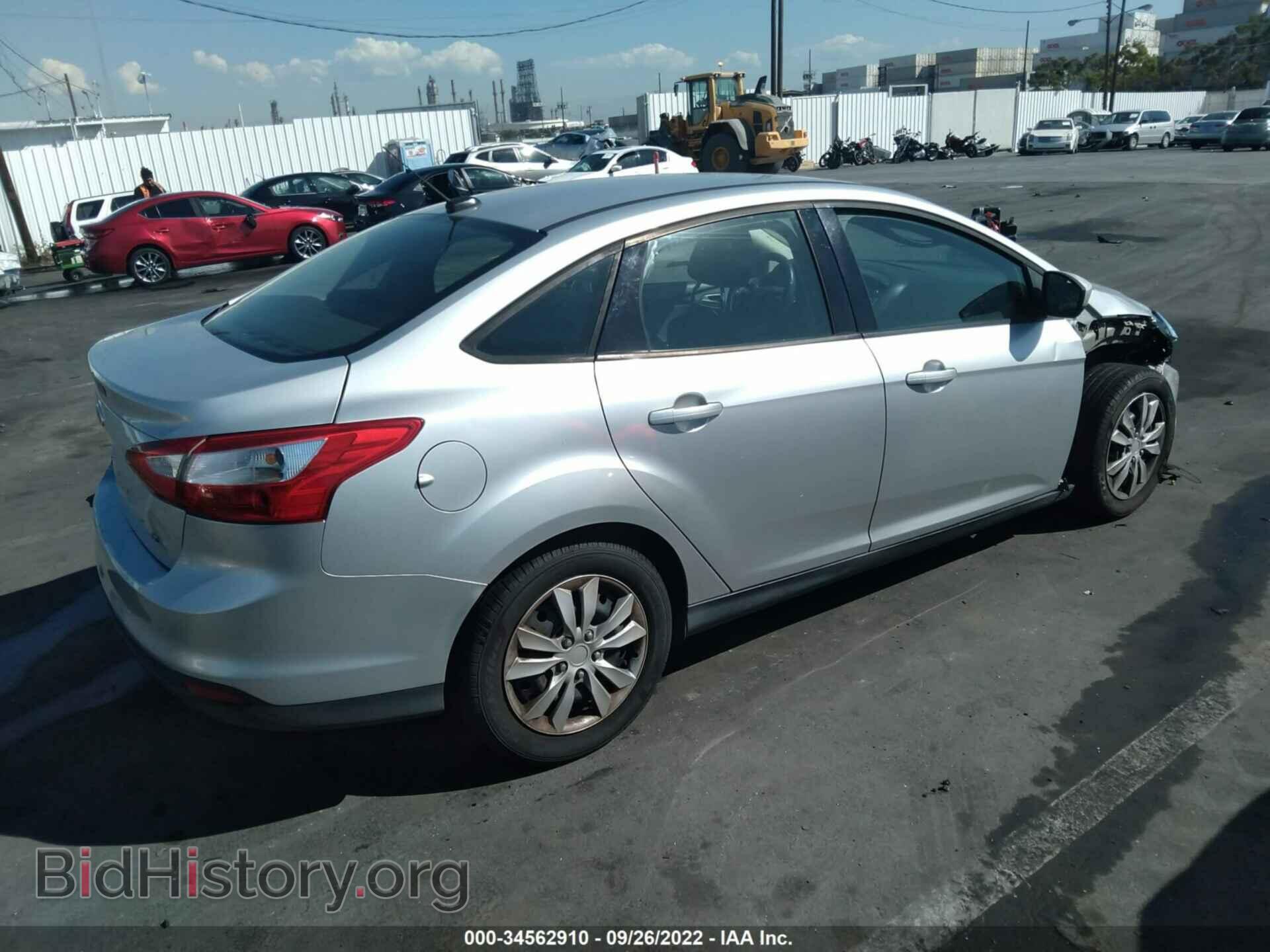2012 FORD FOCUS - VIN: 1FAHP3F29CL108666 - Photo 4