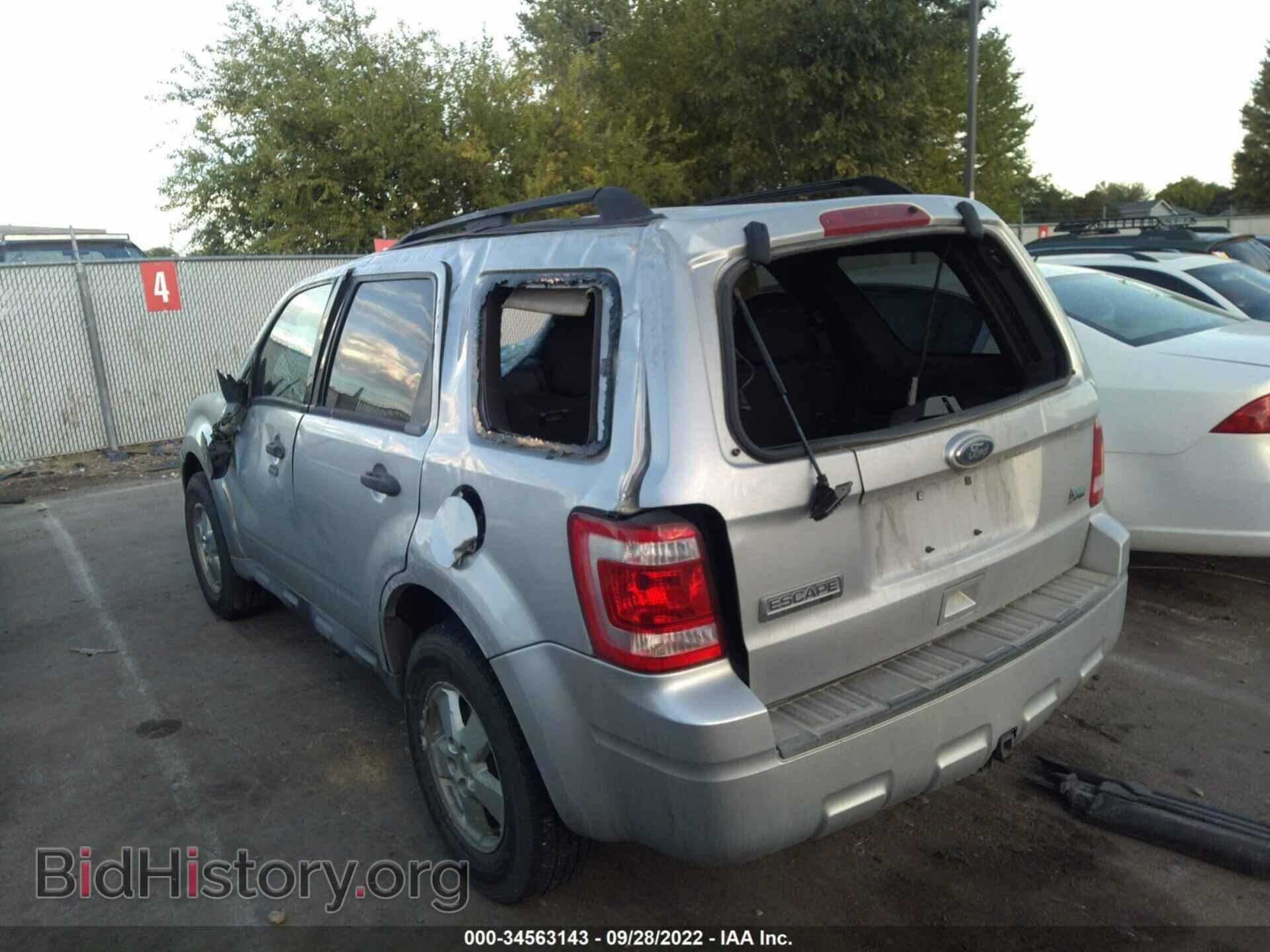 2010 FORD ESCAPE - VIN: 1FMCU0DG4AKB20586 - Photo 3
