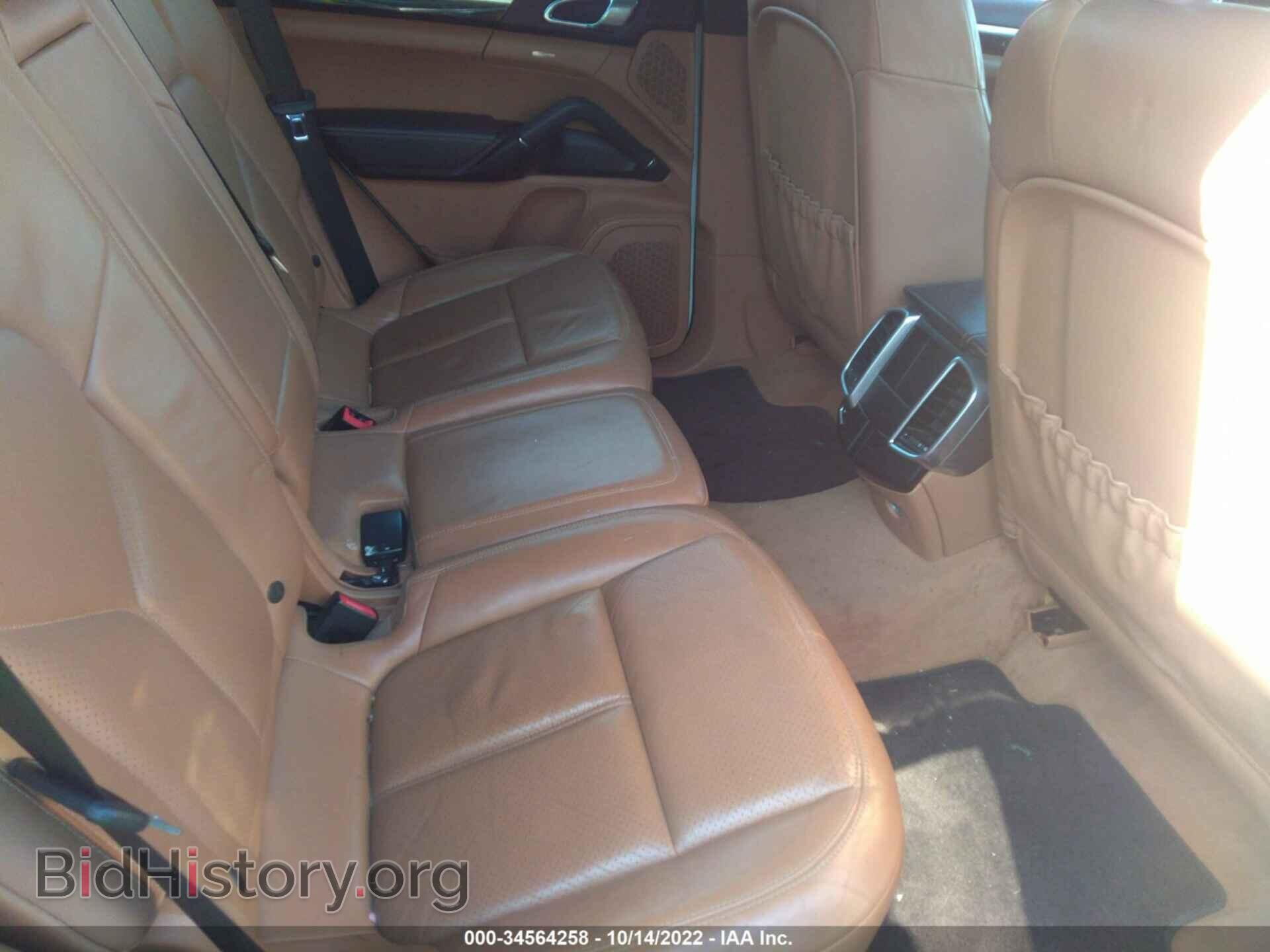 2011 PORSCHE CAYENNE - VIN: WP1AA2A26BLA08553 - Фото 8