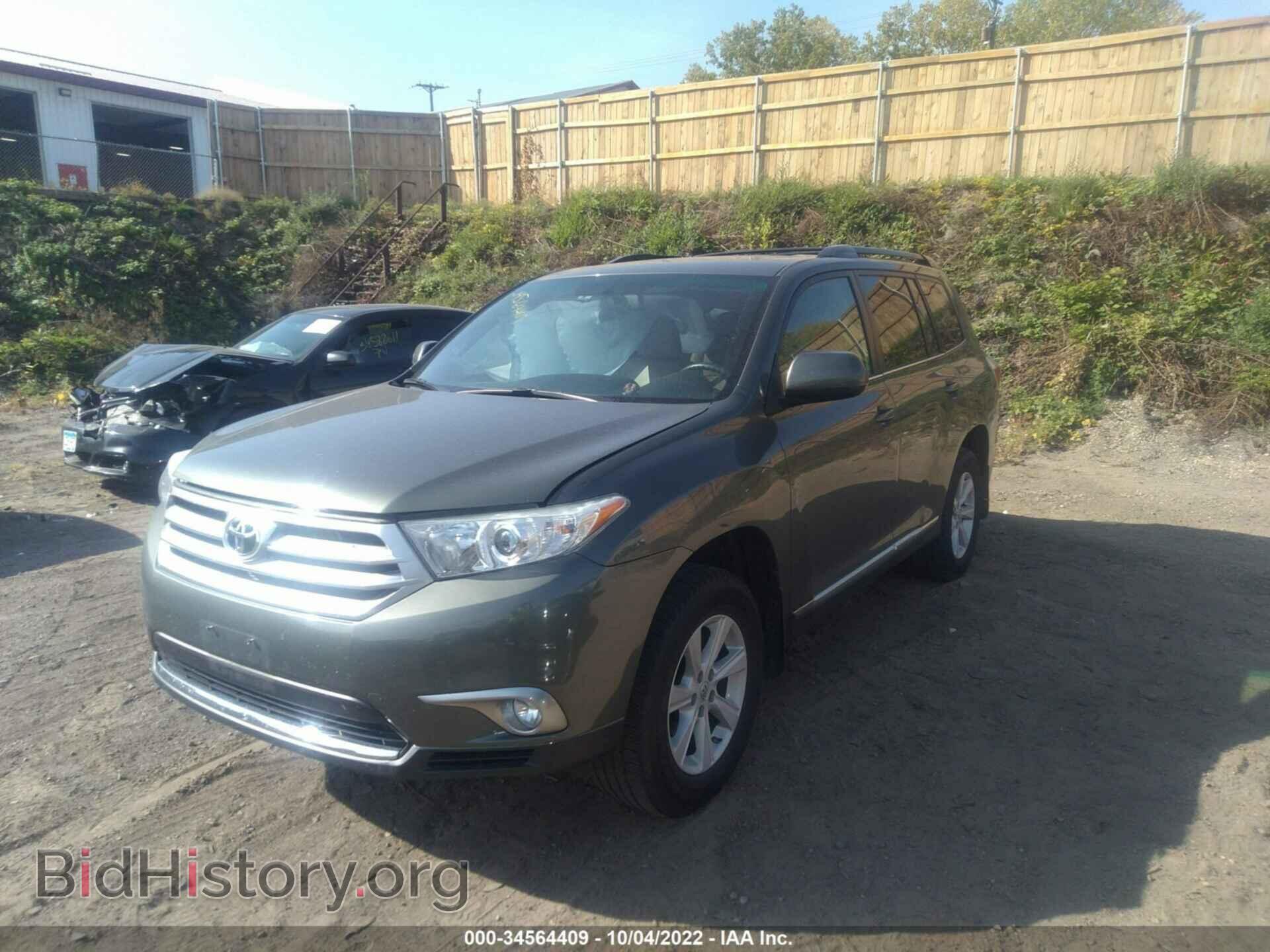 2013 TOYOTA HIGHLANDER - VIN: 5TDBK3EH8DS211663 - Фото 2