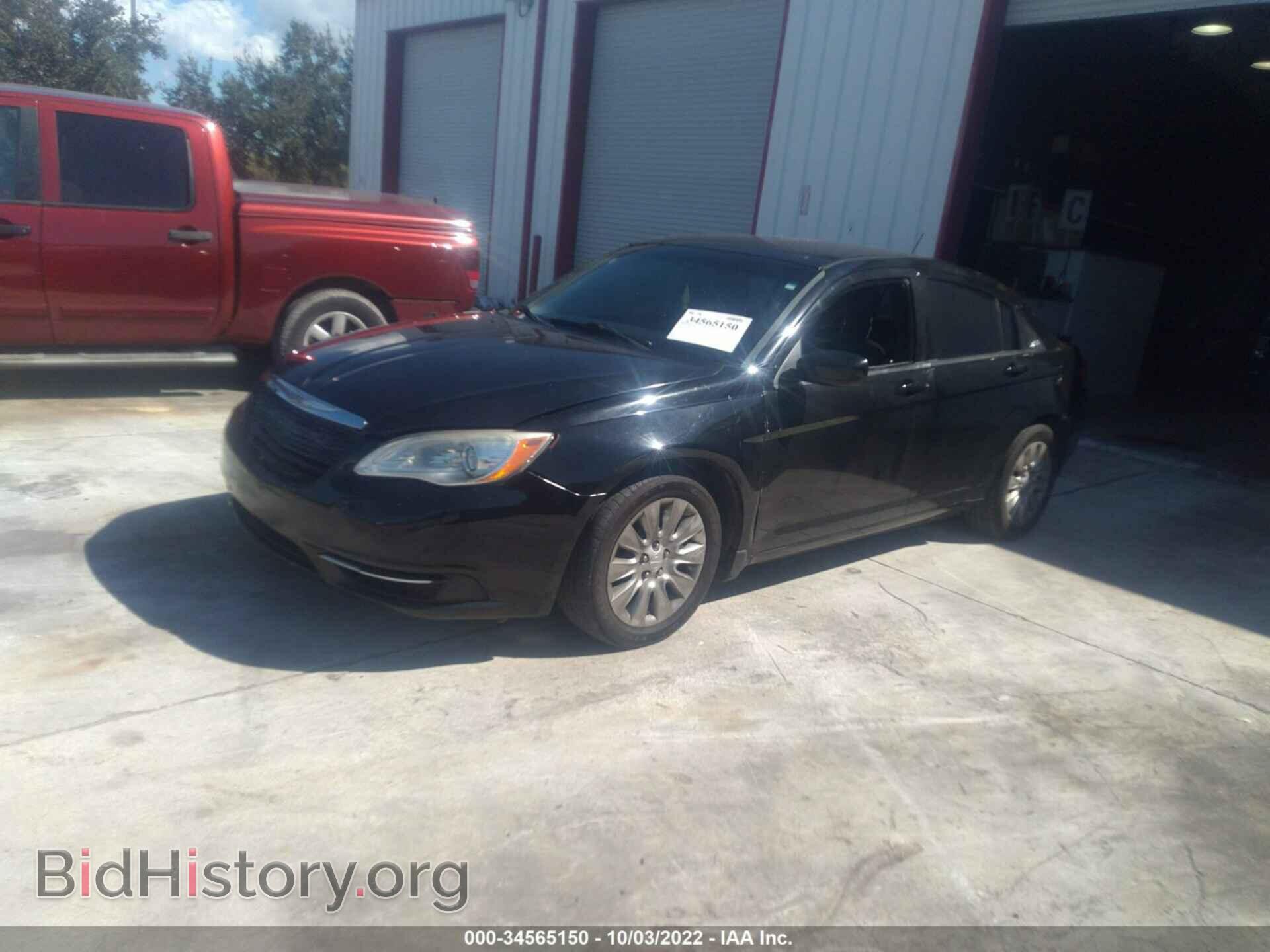 2012 CHRYSLER 200 - VIN: 1C3CCBAB3CN291881 - Фото 2