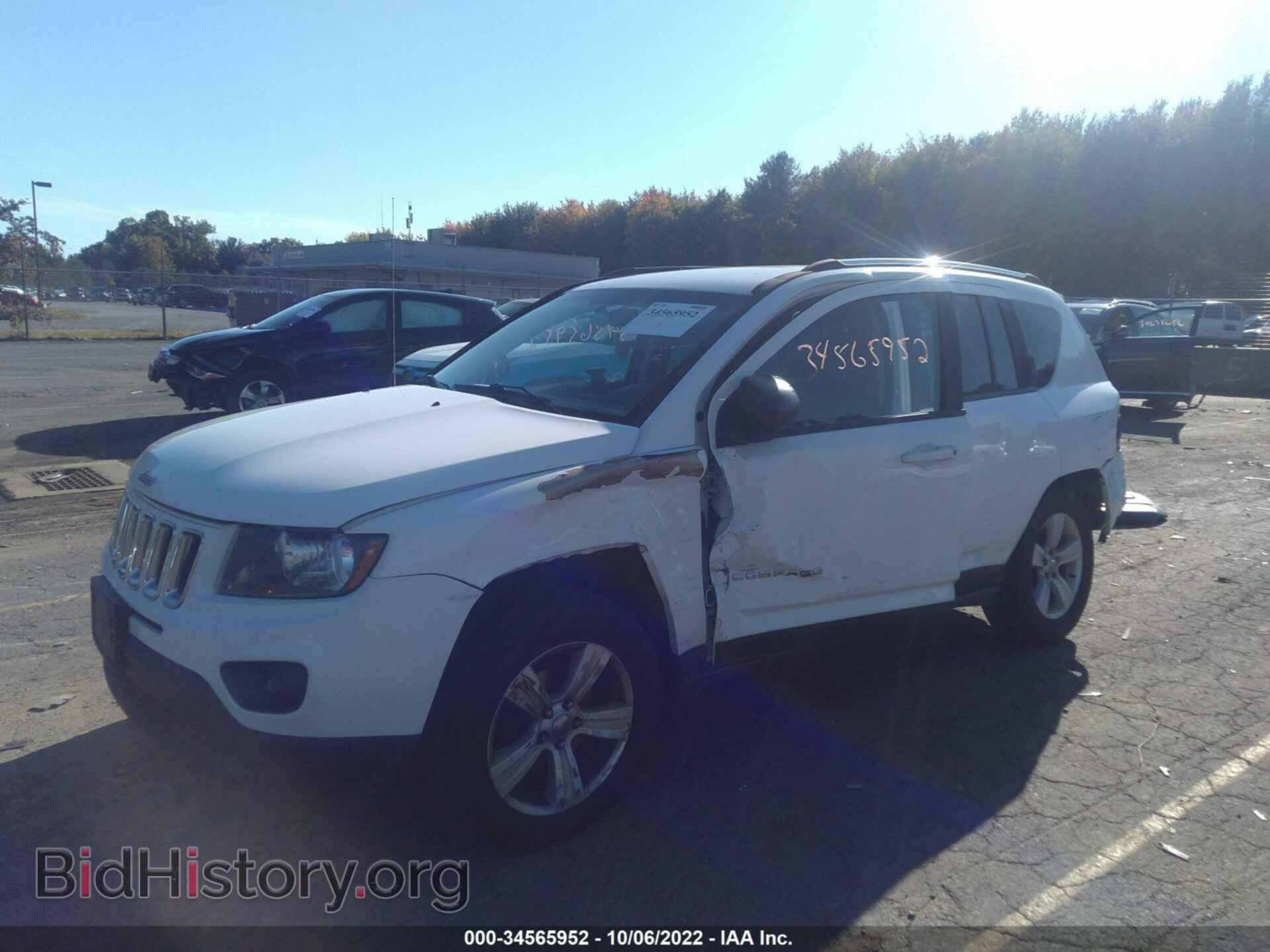2014 JEEP COMPASS - VIN: 1C4NJDBB3ED749223 - Фото 2