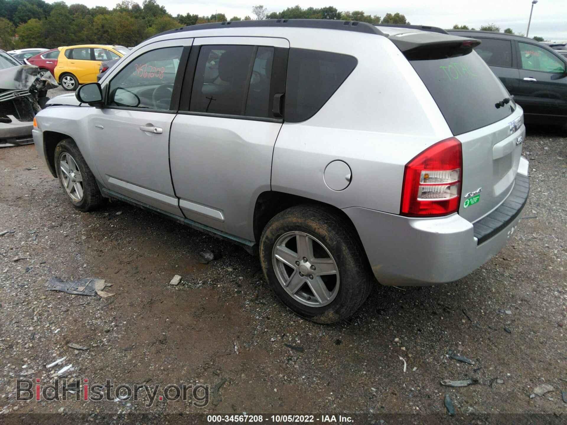 2010 JEEP COMPASS - VIN: 1J4NF1FB0AD620001 - Фото 3