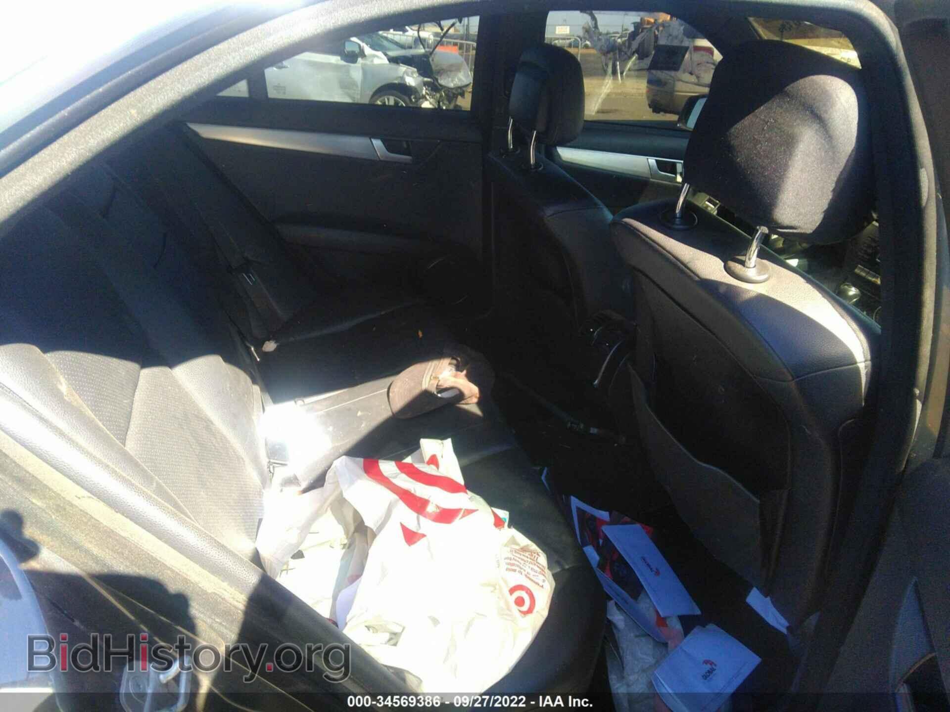 2013 MERCEDES-BENZ C-CLASS - VIN: WDDGF4HB0DR265132 - Фото 8