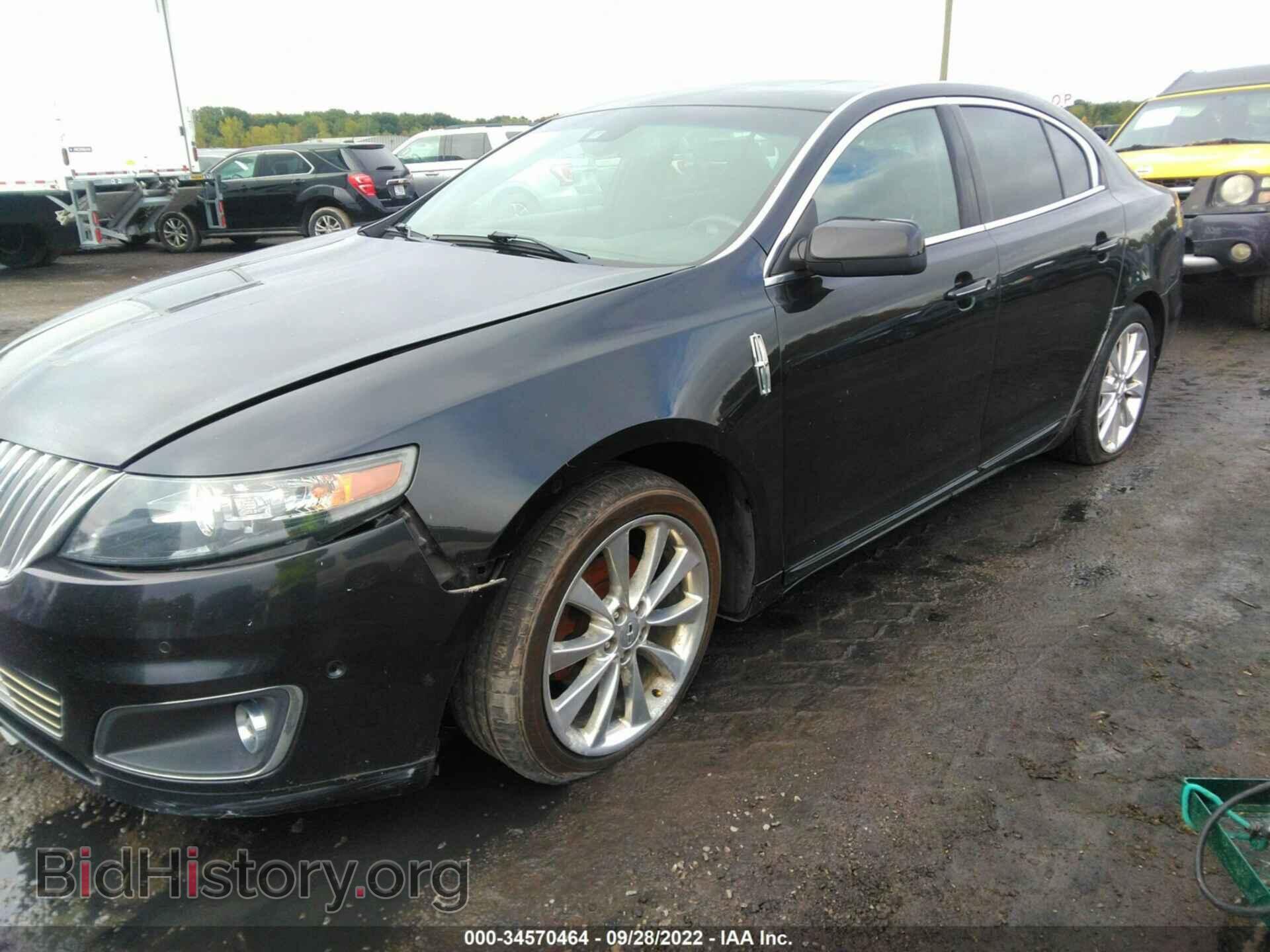 2011 LINCOLN MKS - VIN: 1LNHL9FT3BG613042 - Фото 2