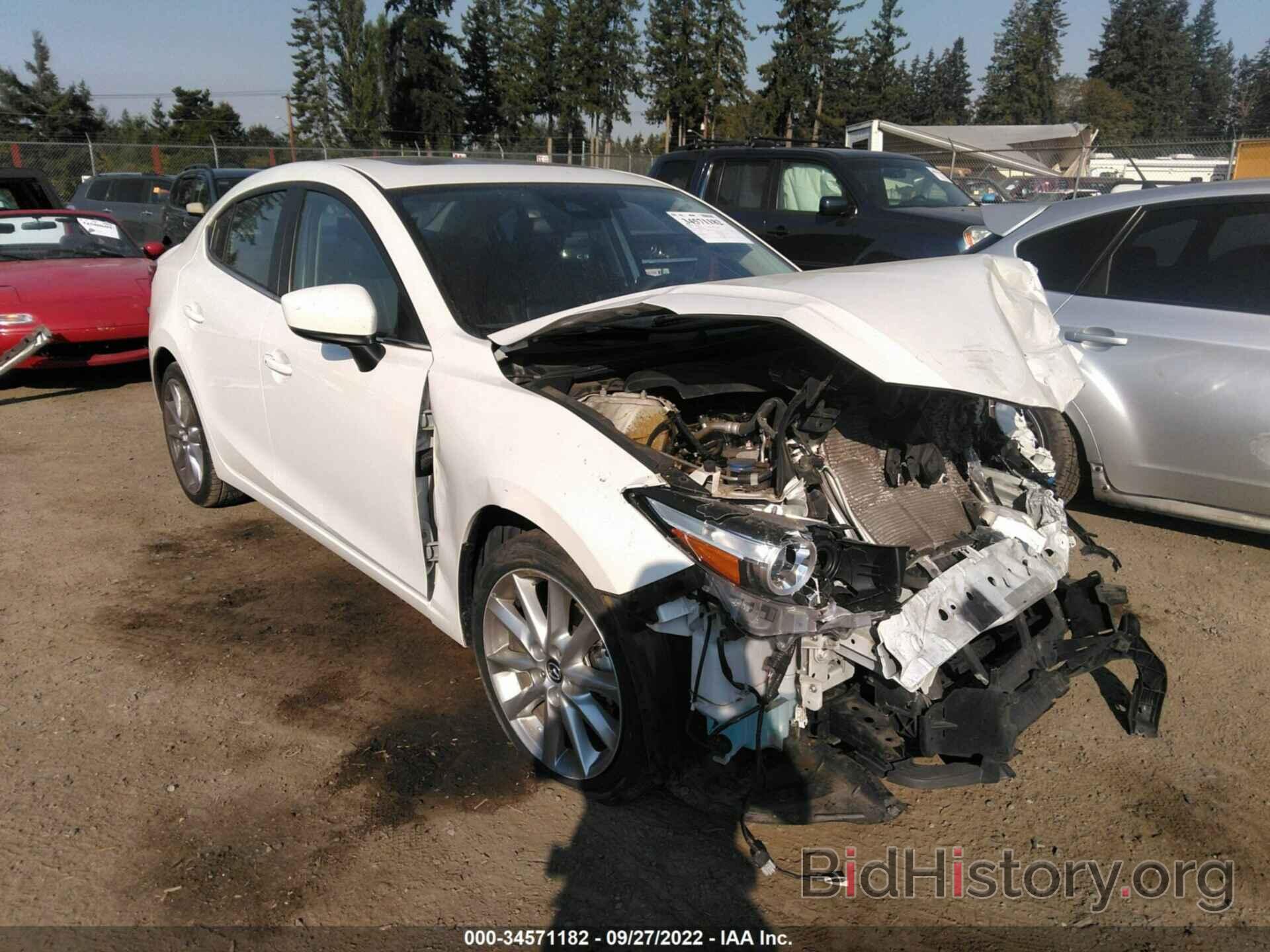 Photo JM1BN1W36H1122496 - MAZDA MAZDA3 4-DOOR 2017