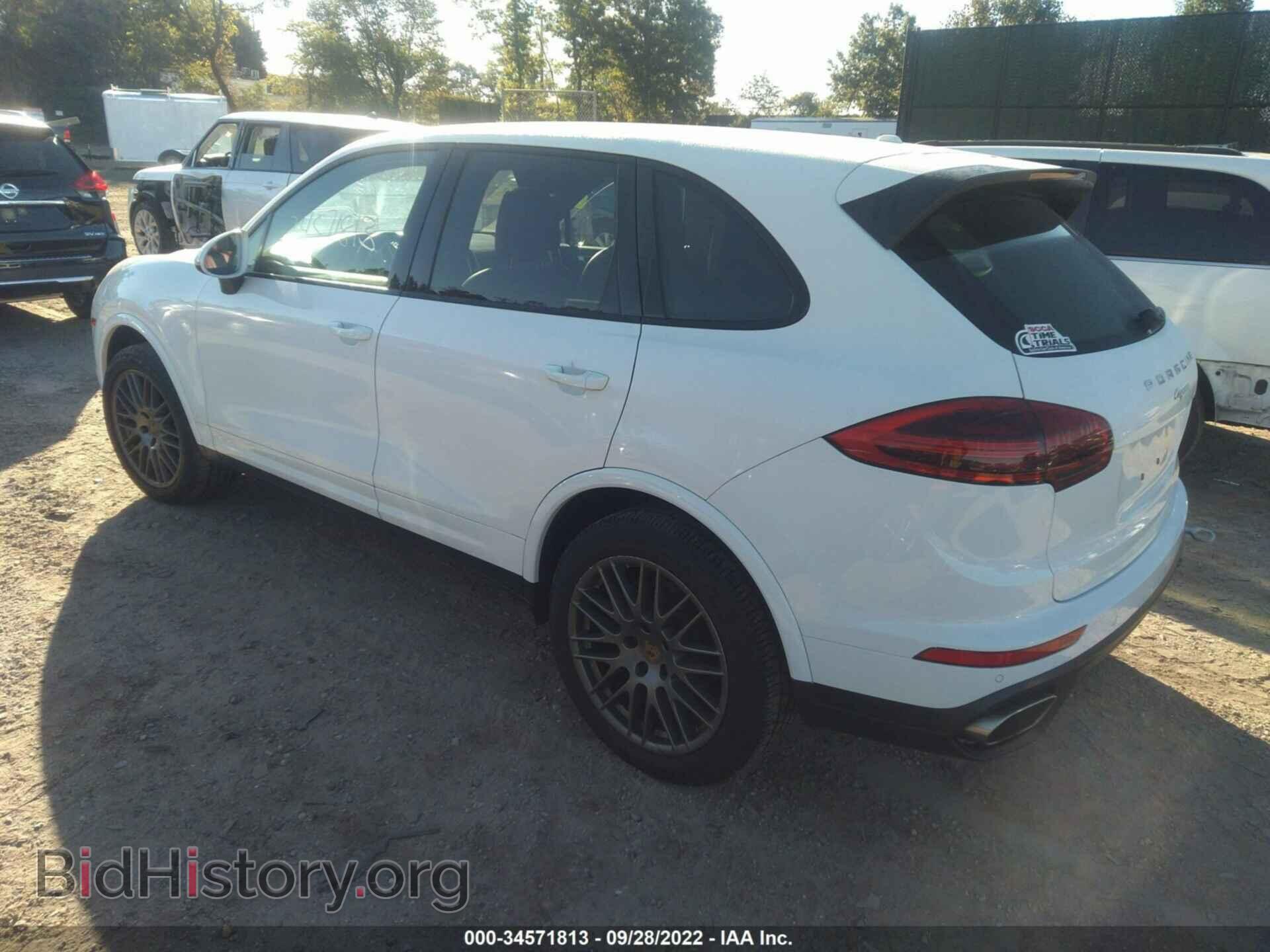 2017 PORSCHE CAYENNE - VIN: WP1AA2A29HKA87781 - Фото 3
