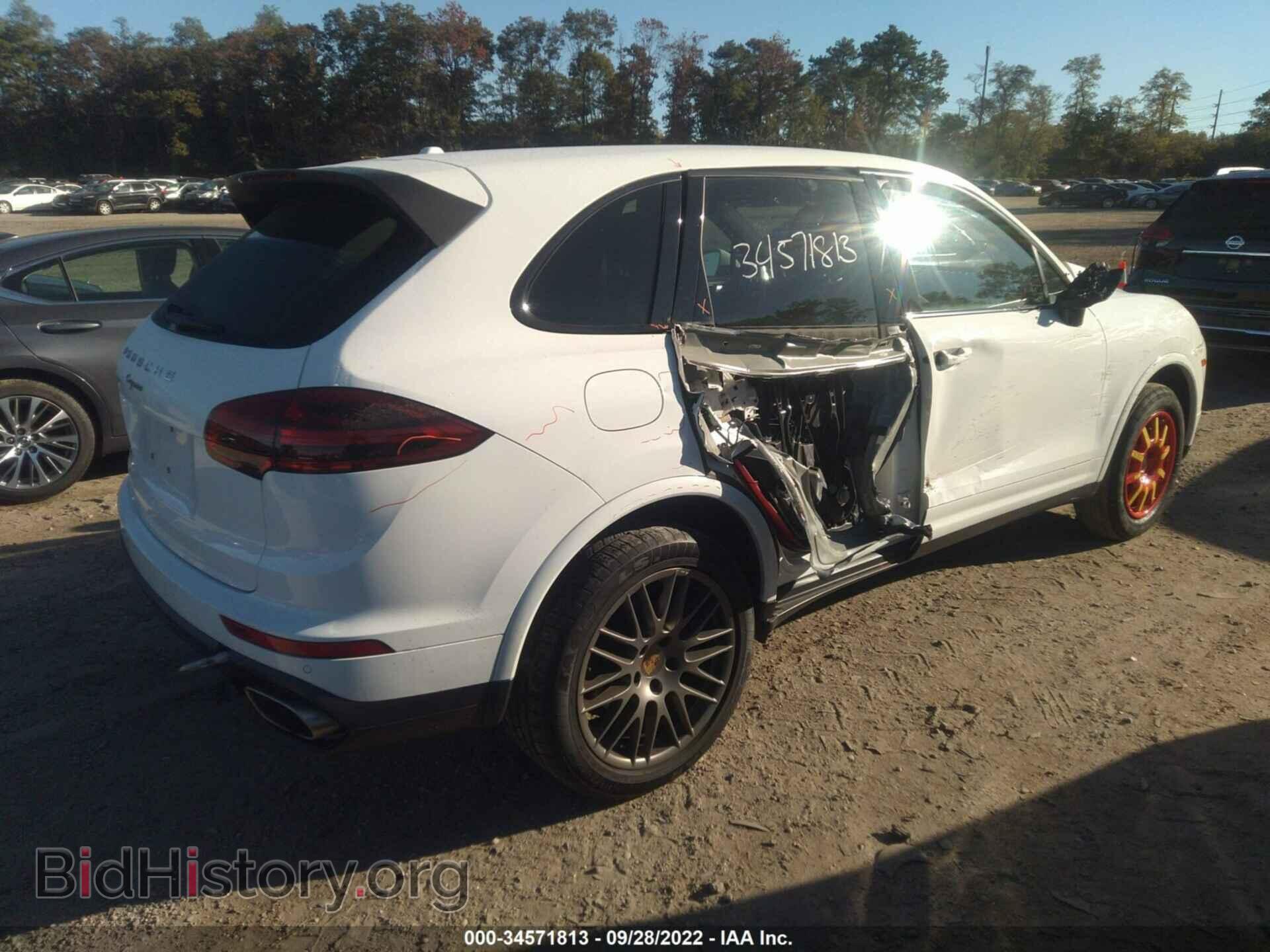 2017 PORSCHE CAYENNE - VIN: WP1AA2A29HKA87781 - Фото 4