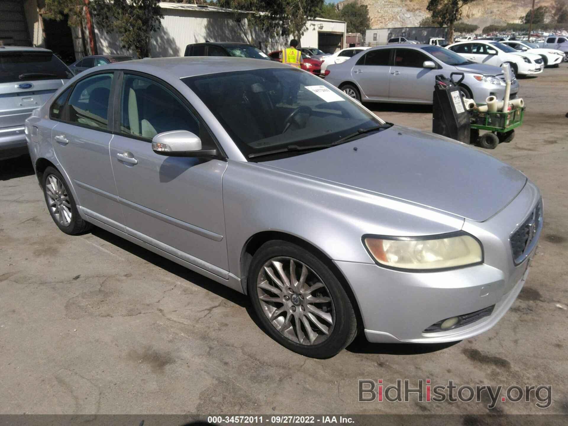 Photo YV1390MS8A2497345 - VOLVO S40 2010