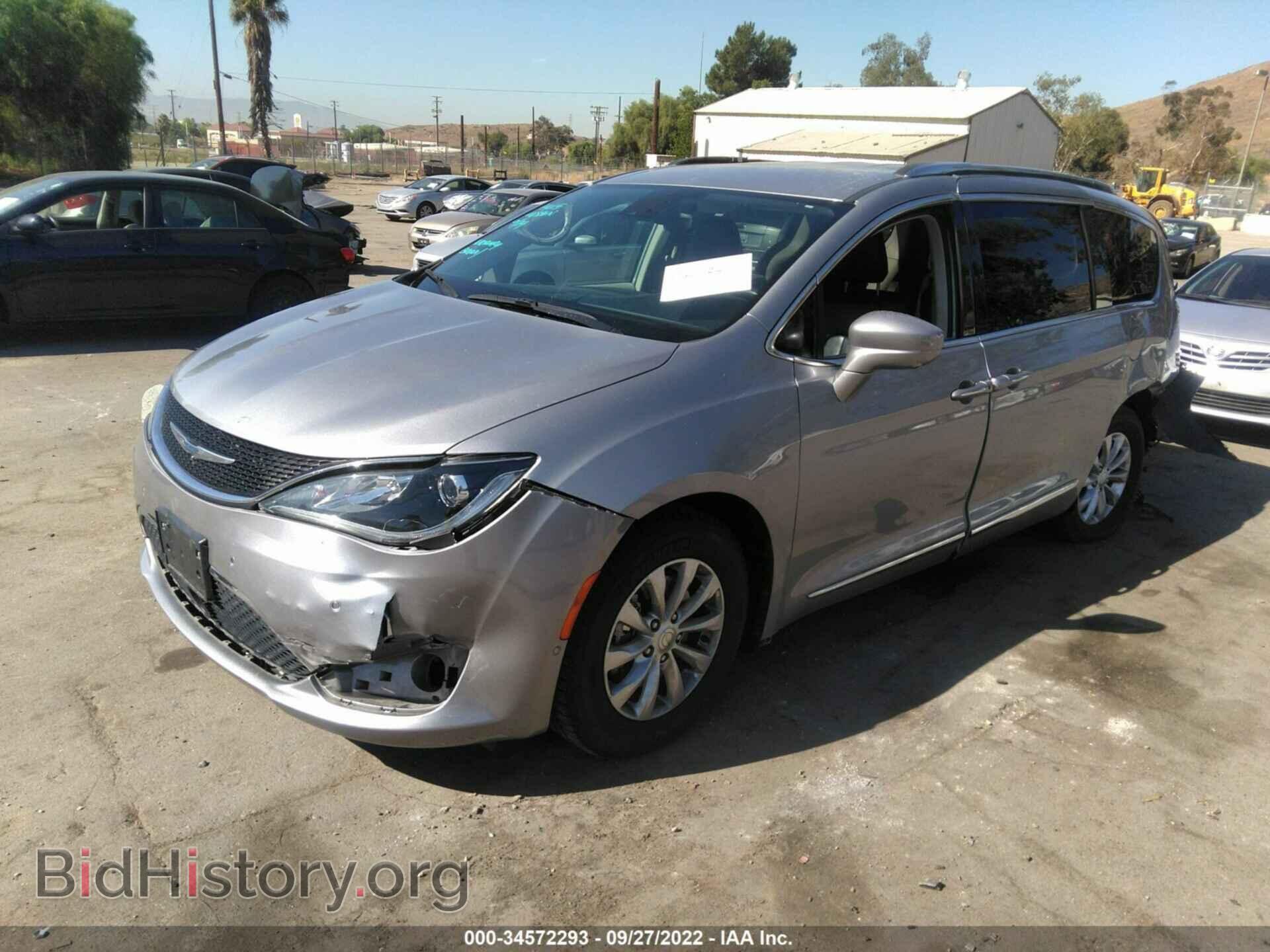 2018 CHRYSLER PACIFICA - VIN: 2C4RC1BG8JR269823 - Photo 2