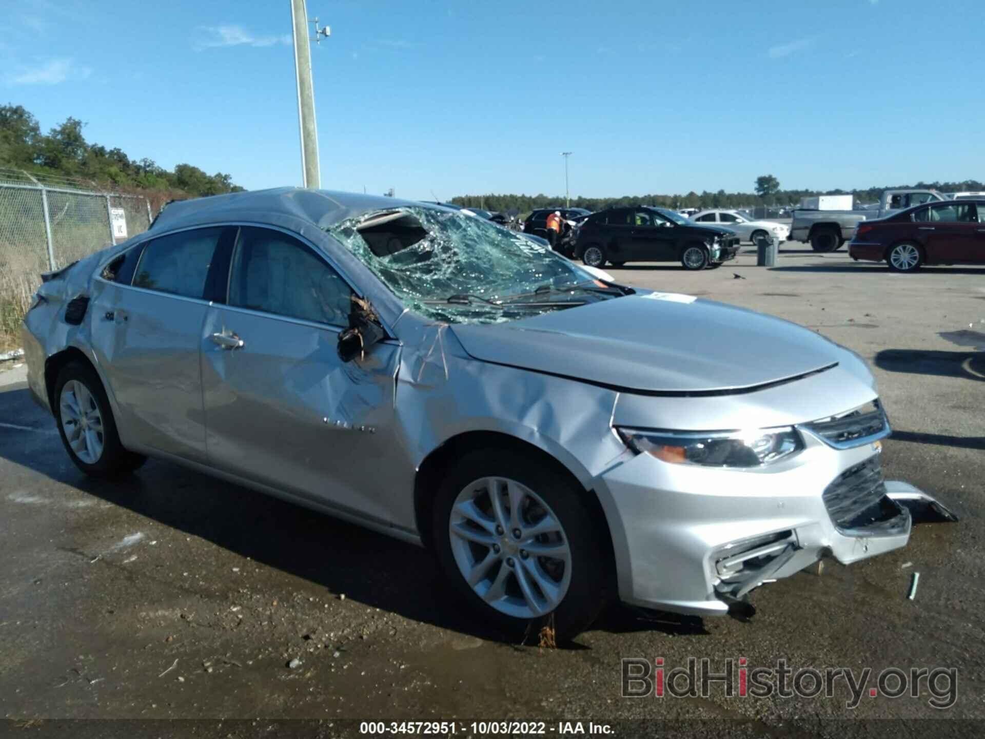 Photo 1G1ZD5ST8JF240811 - CHEVROLET MALIBU 2018