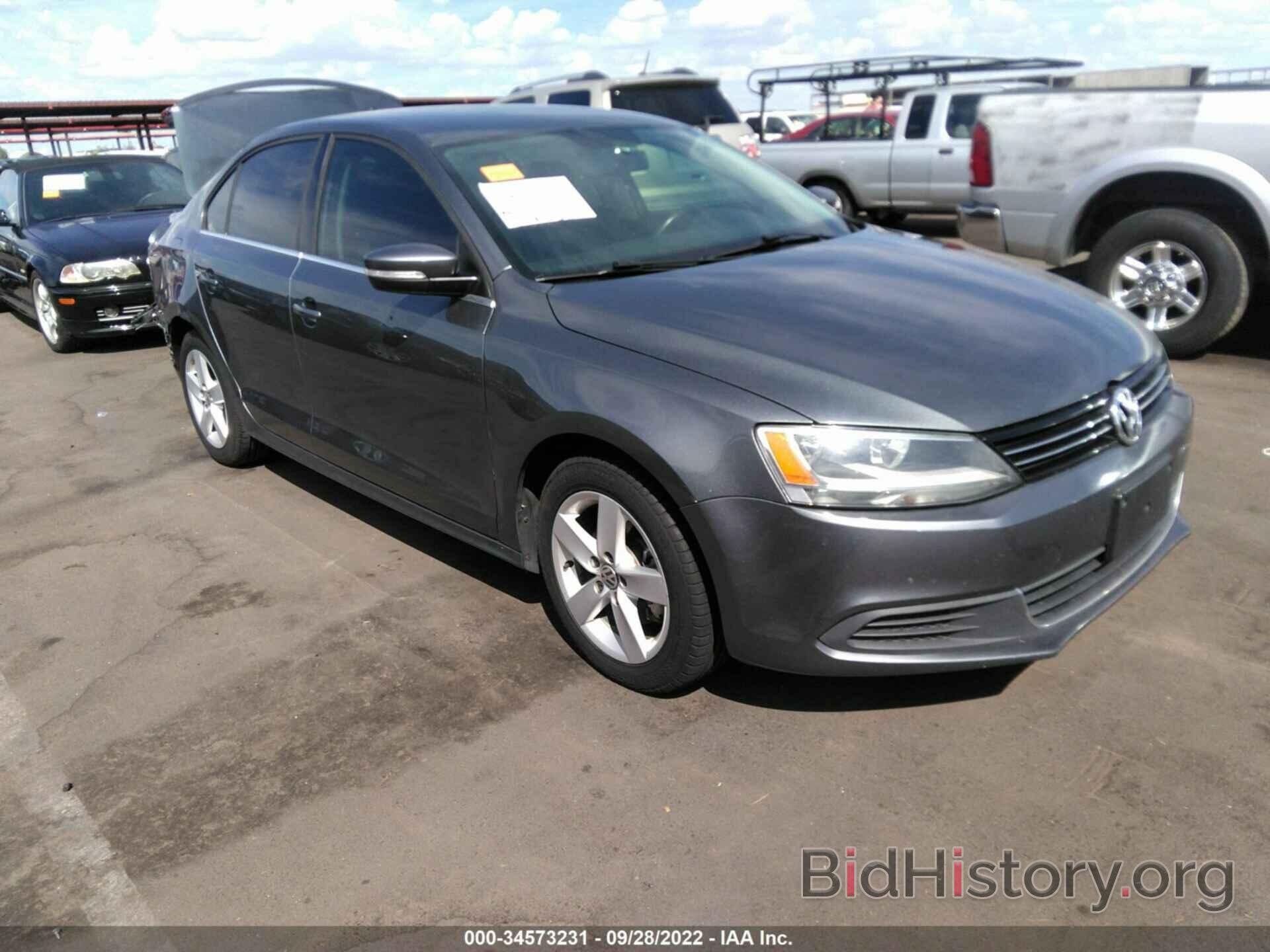 Photo 3VWLL7AJ7EM235534 - VOLKSWAGEN JETTA SEDAN 2014