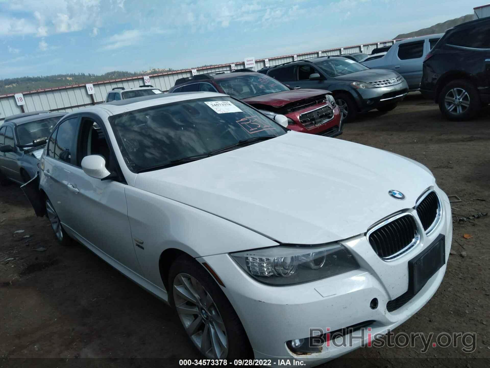 Photo WBAPK7C52BF197047 - BMW 3 SERIES 2011