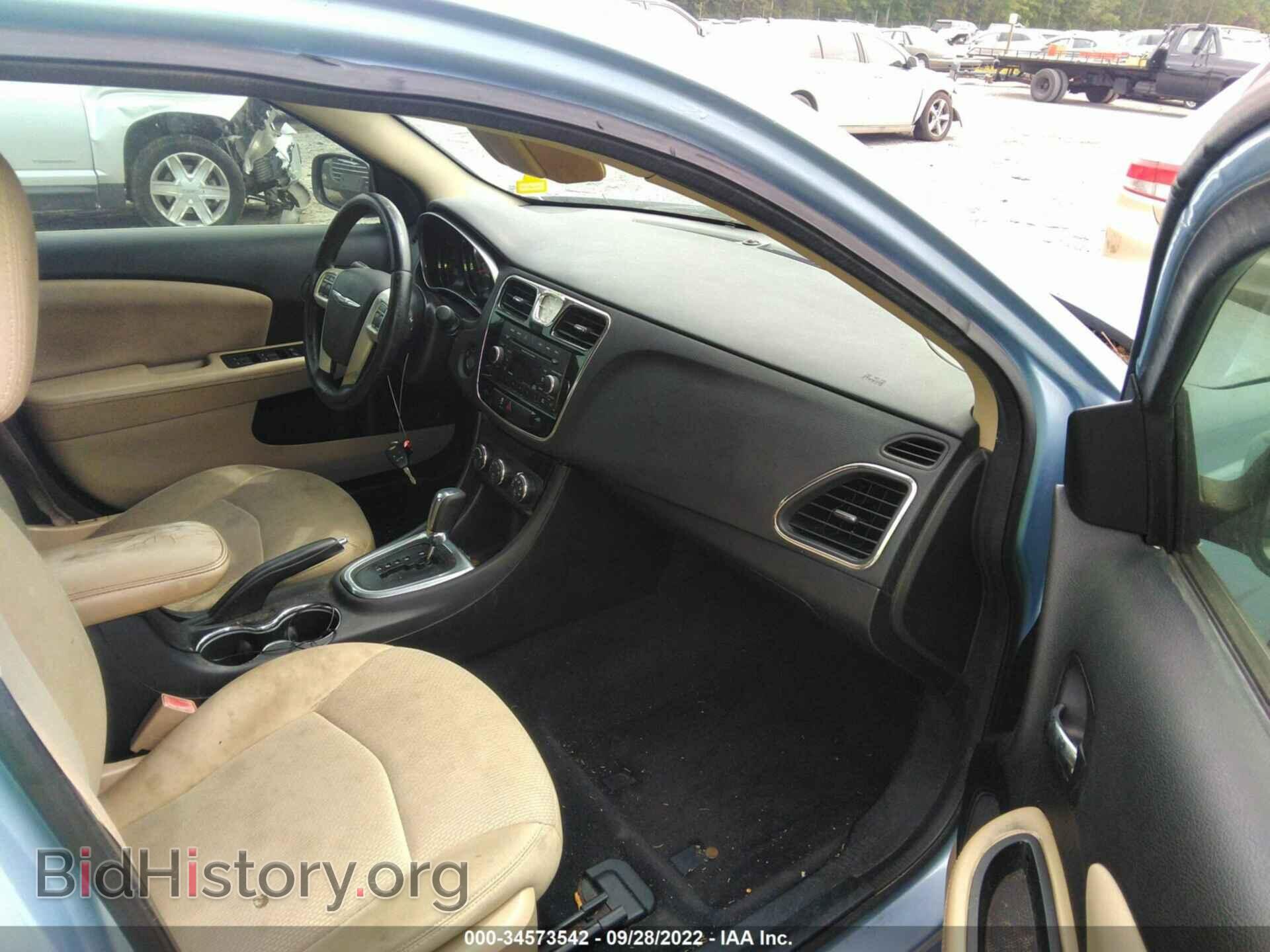 2013 CHRYSLER 200 - VIN: 1C3CCBBB8DN687224 - Photo 5