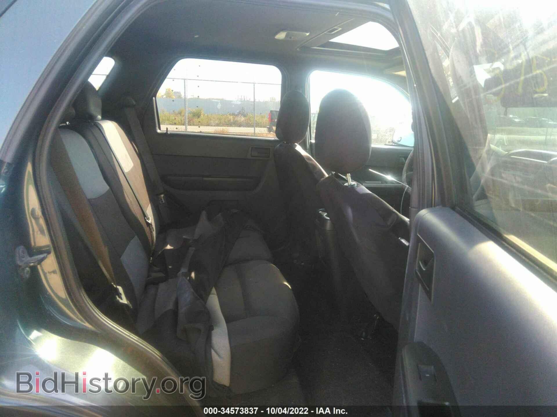 2008 FORD ESCAPE - VIN: 1FMCU93138KC65663 - Фото 8